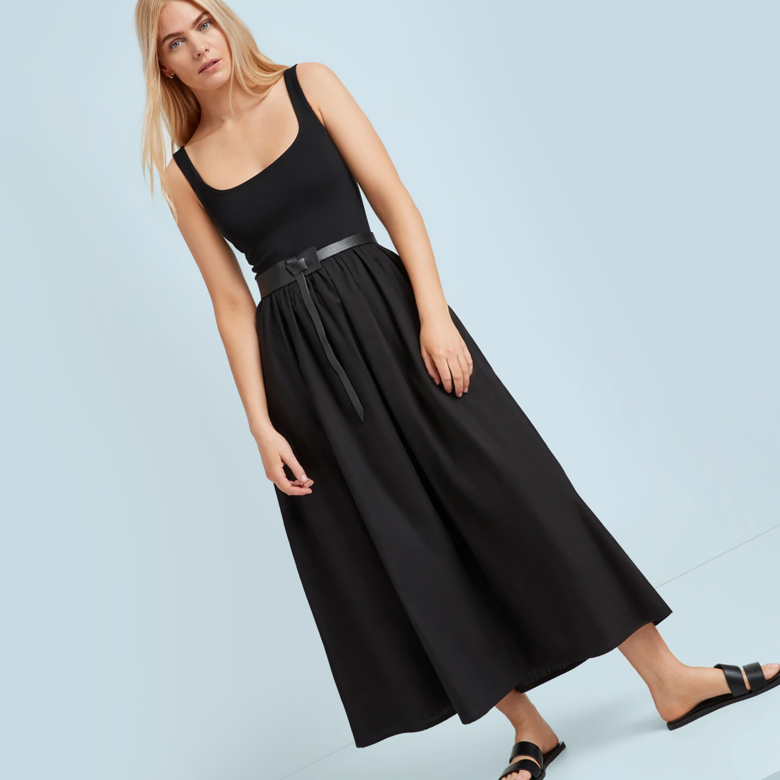 One Dress, Four Seasons: Versatile Clara.