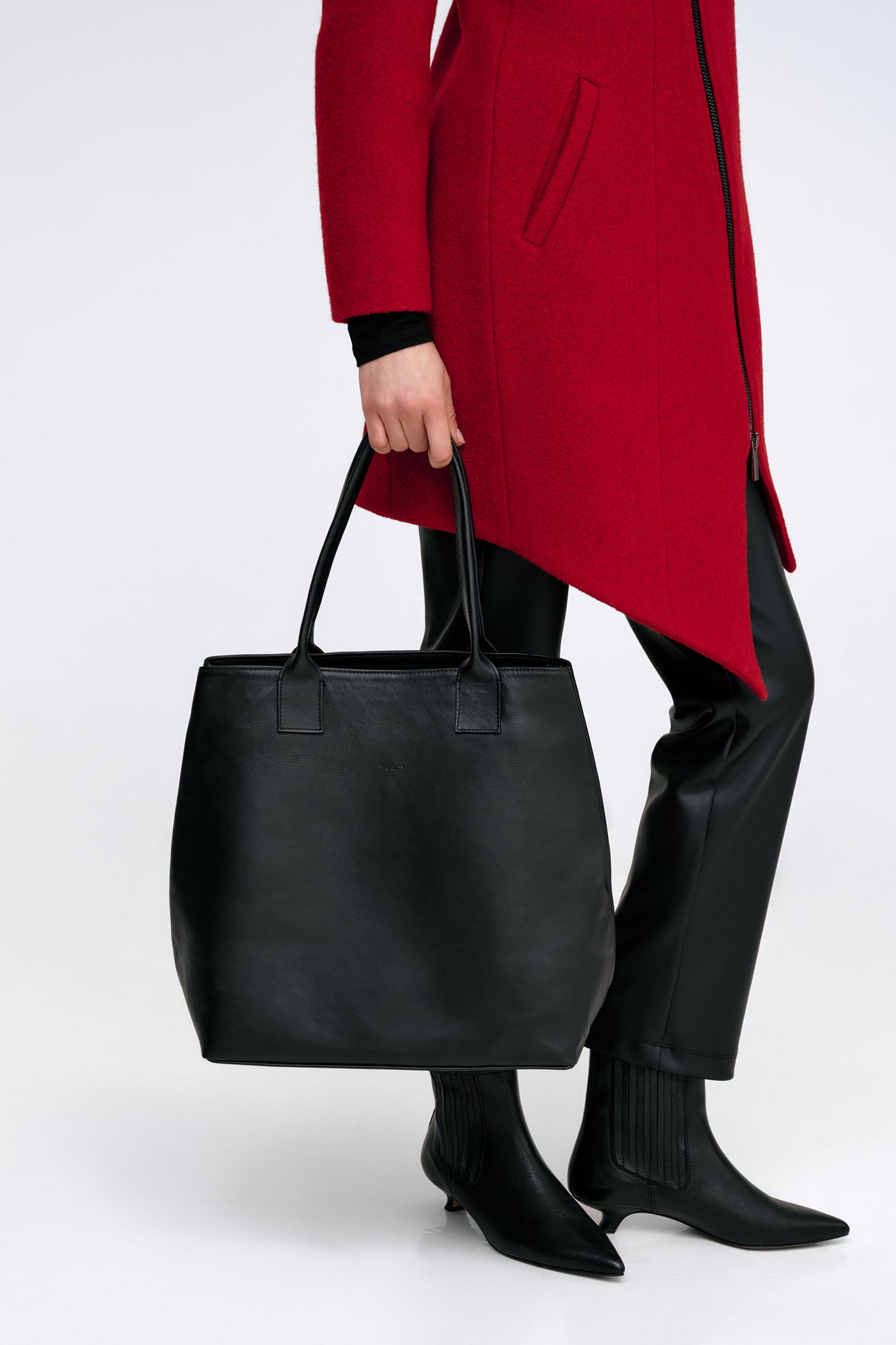 Large Black Leather Tote Handbag Laci Oversized Tote Marcella