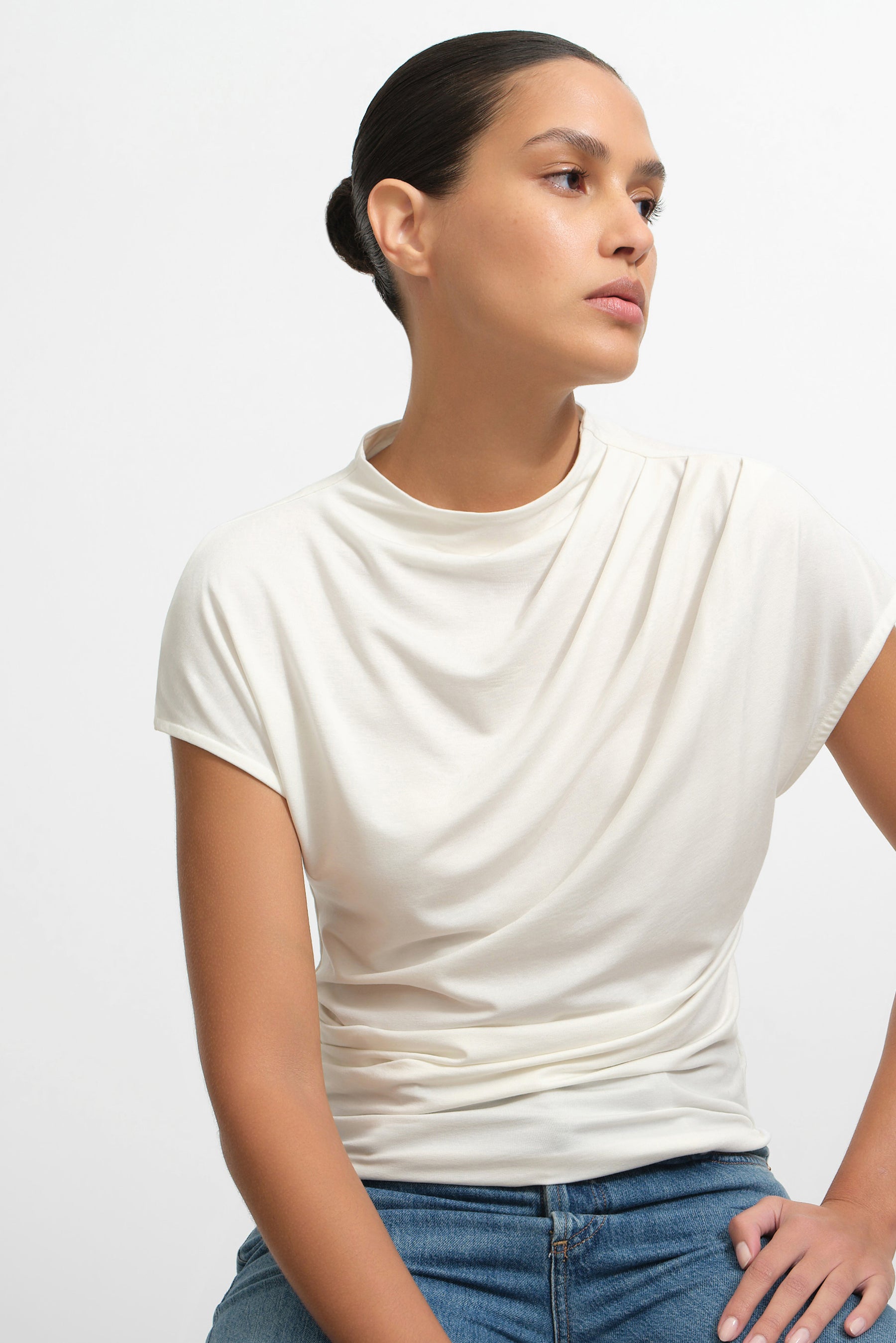 #Off White