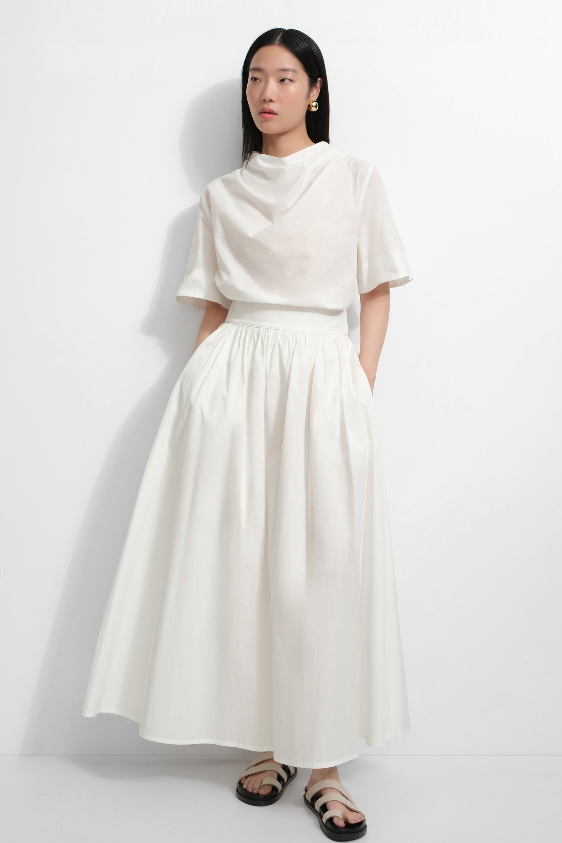#Off White