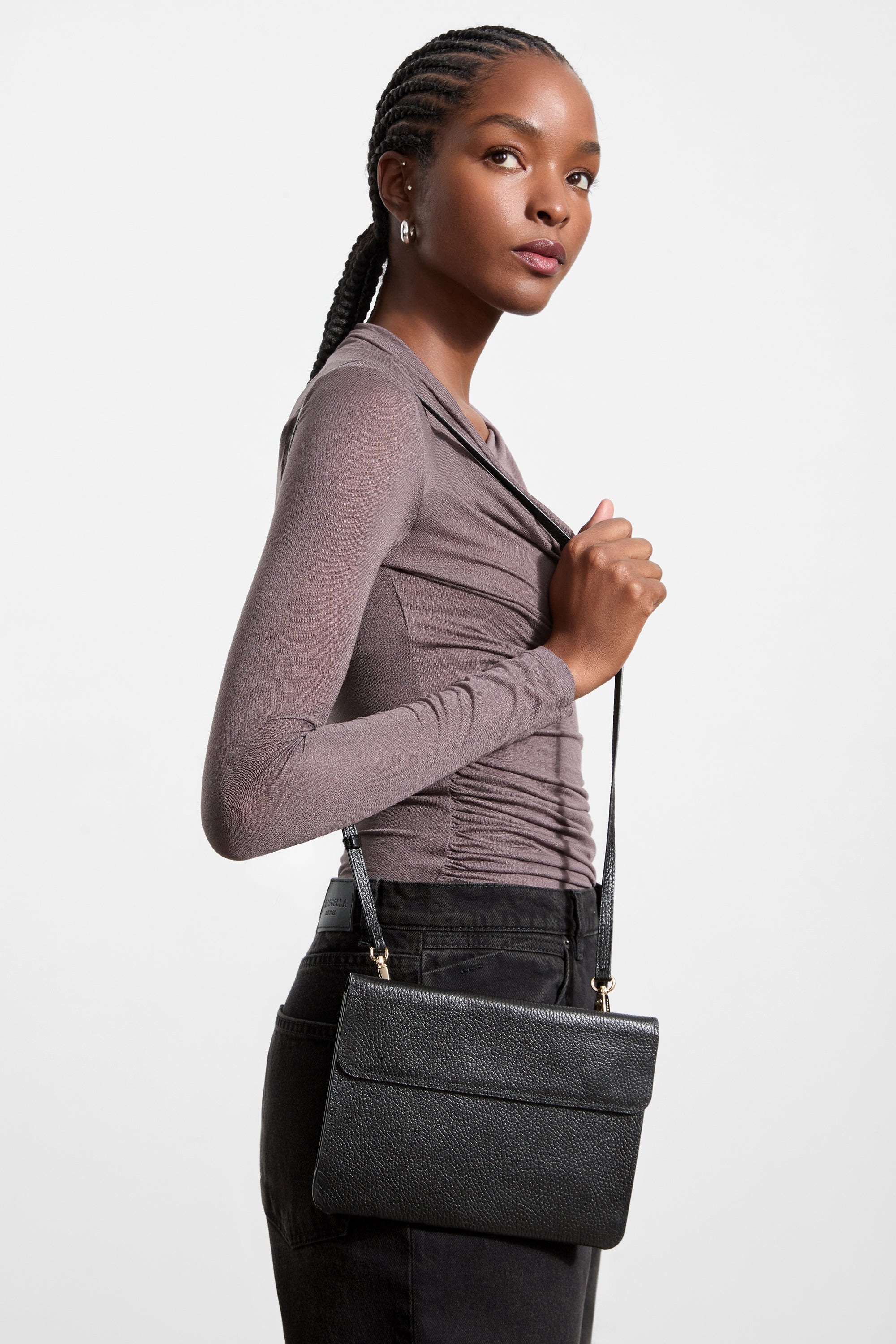 #Black Pebble