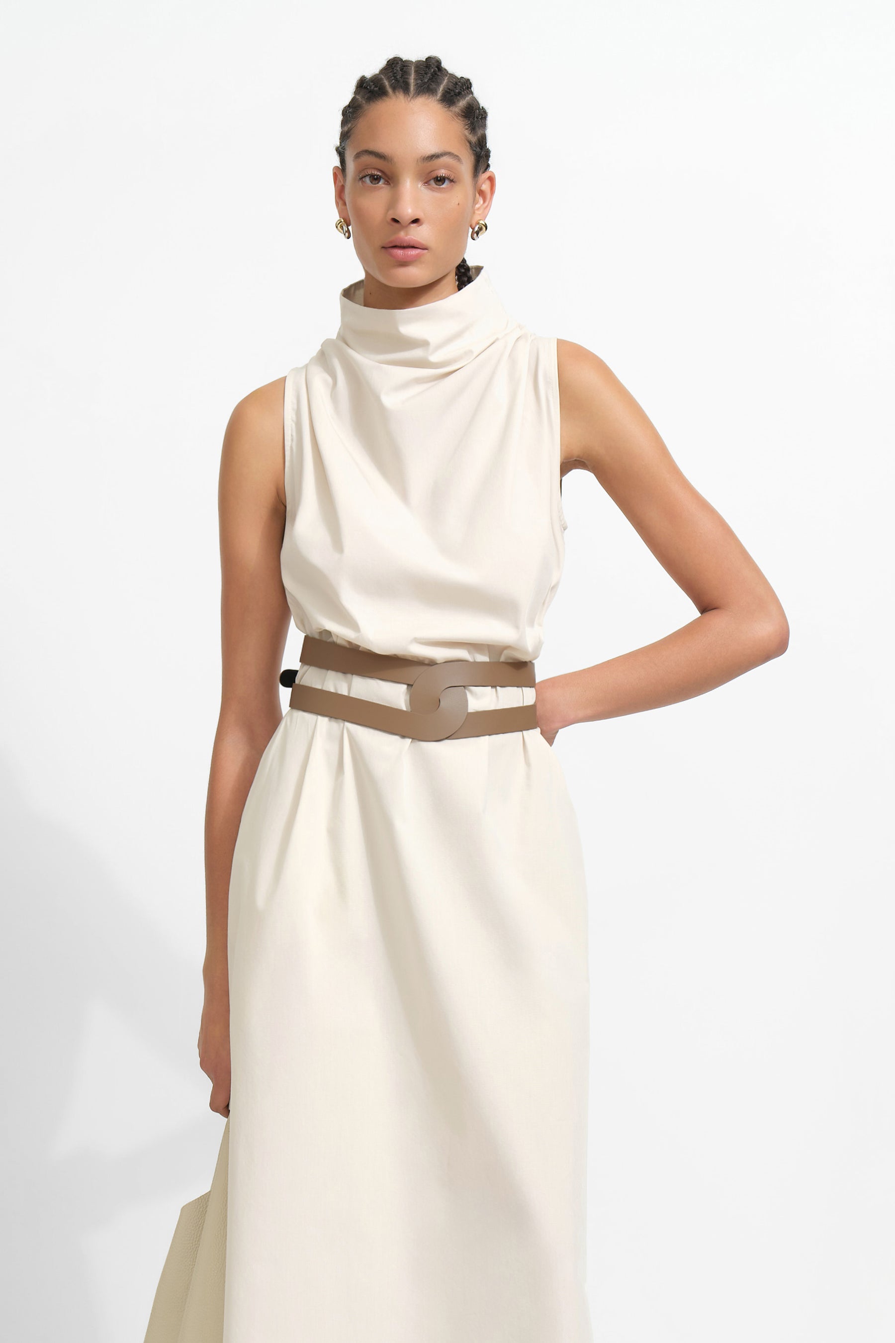 #Taupe