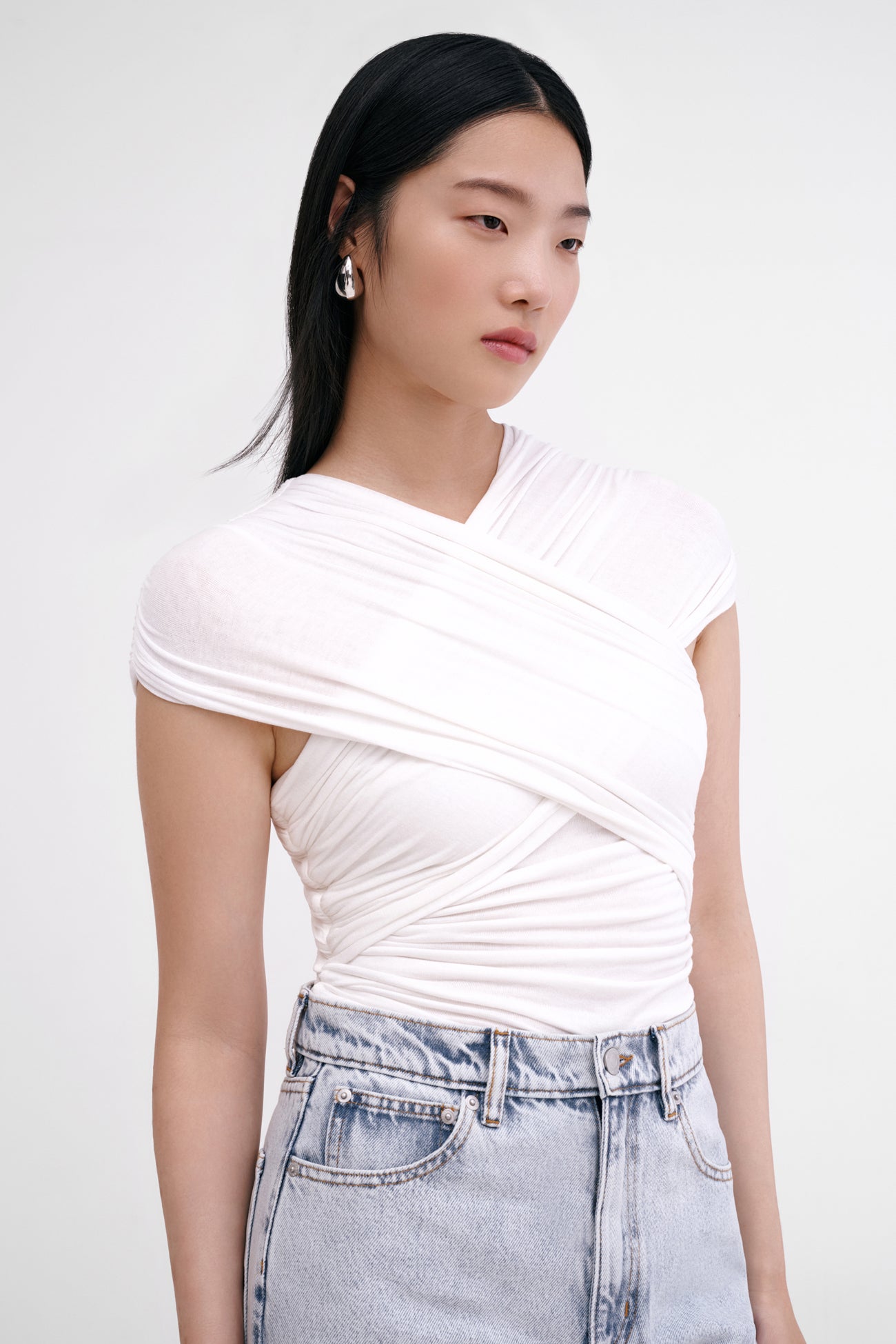 #Off White