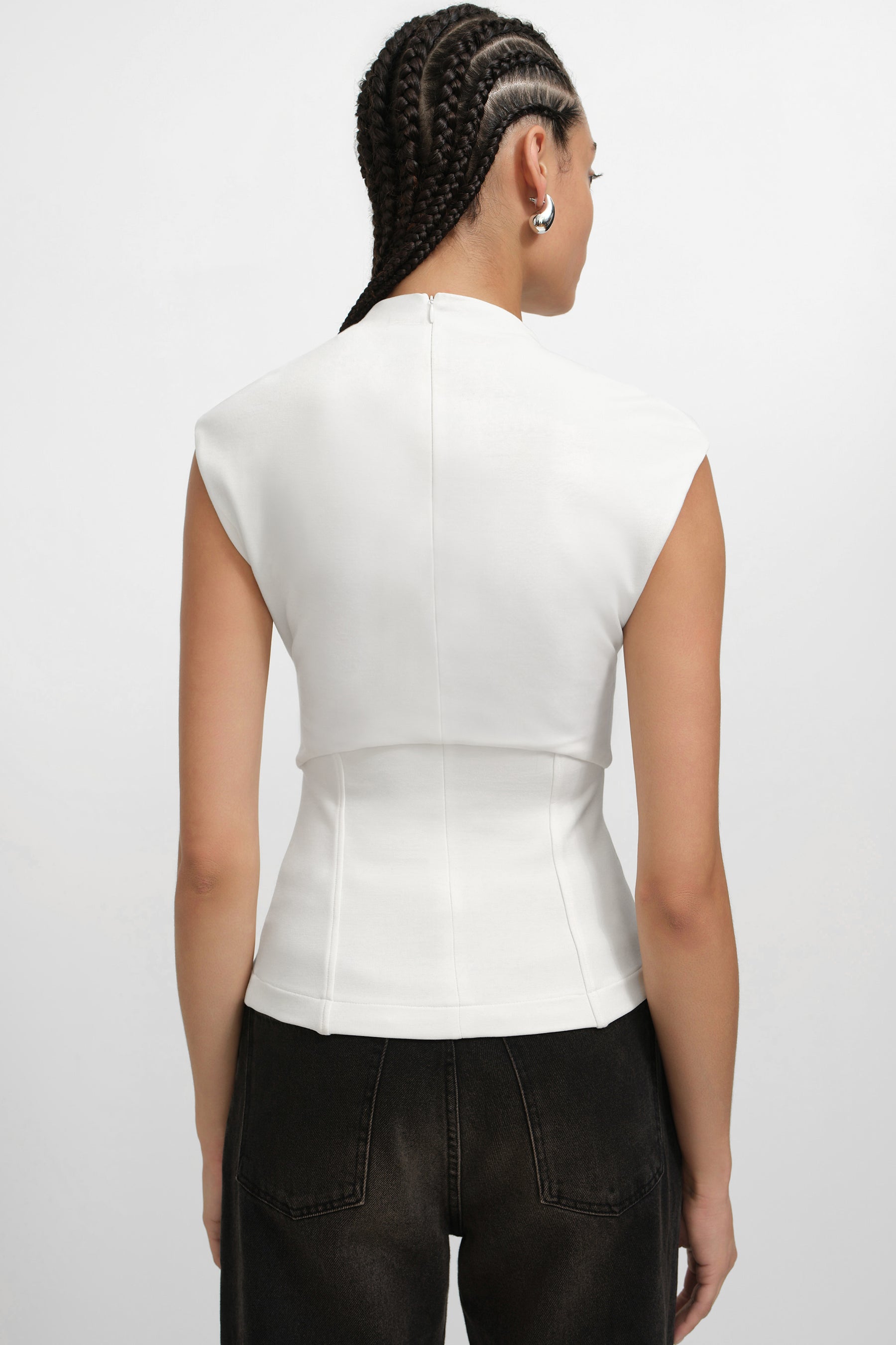 #Off White