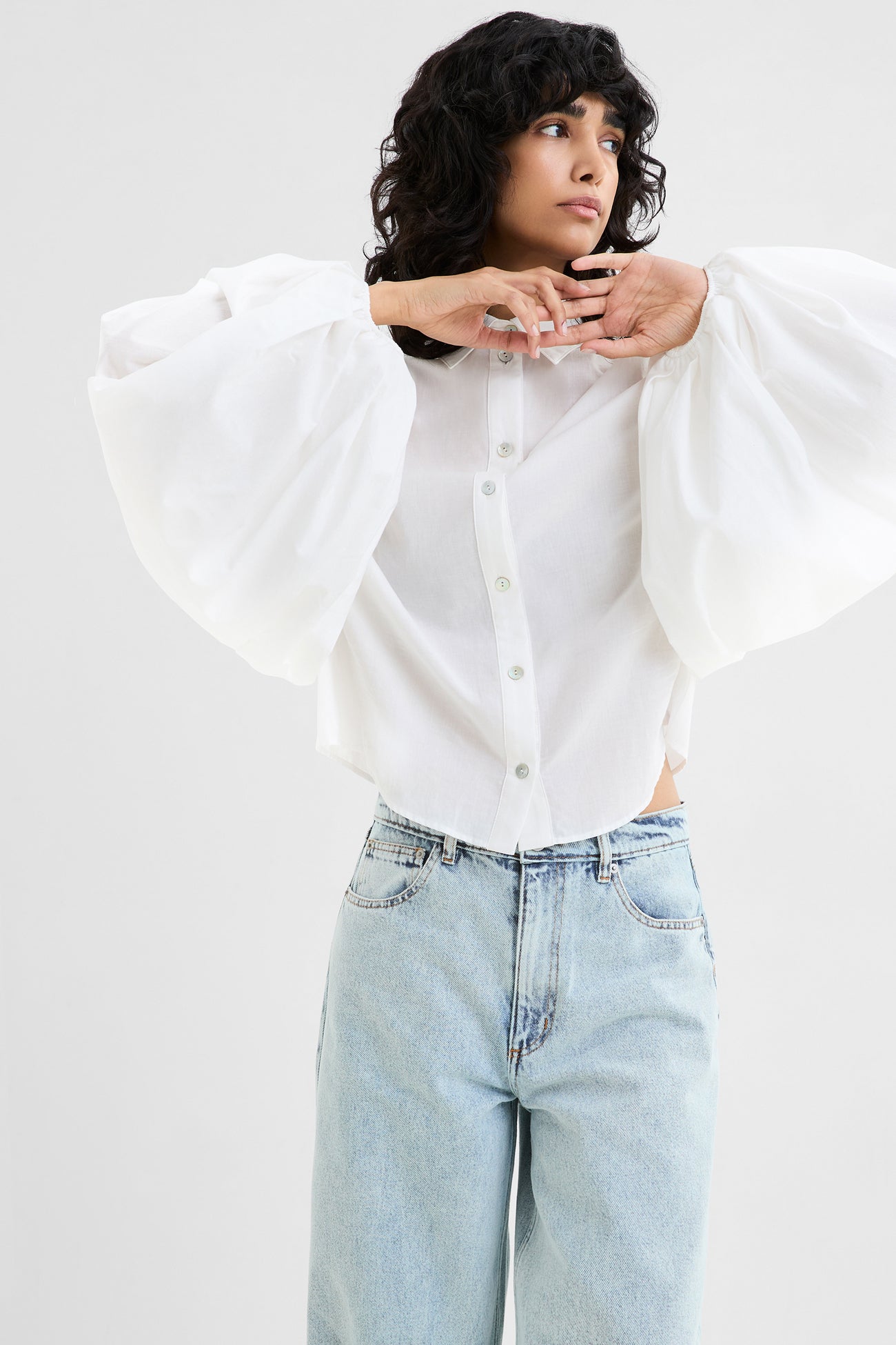 #Off White
