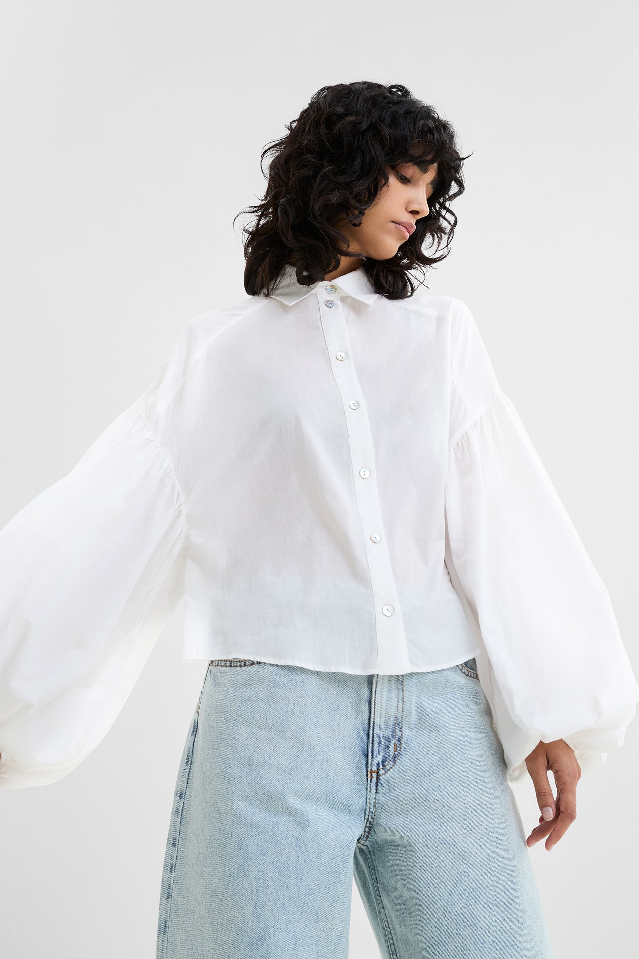 #Off White