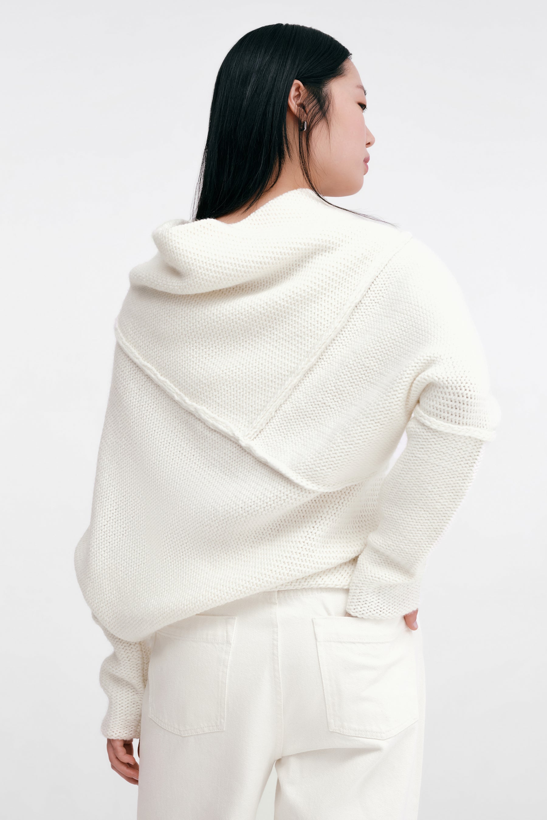 #Off White