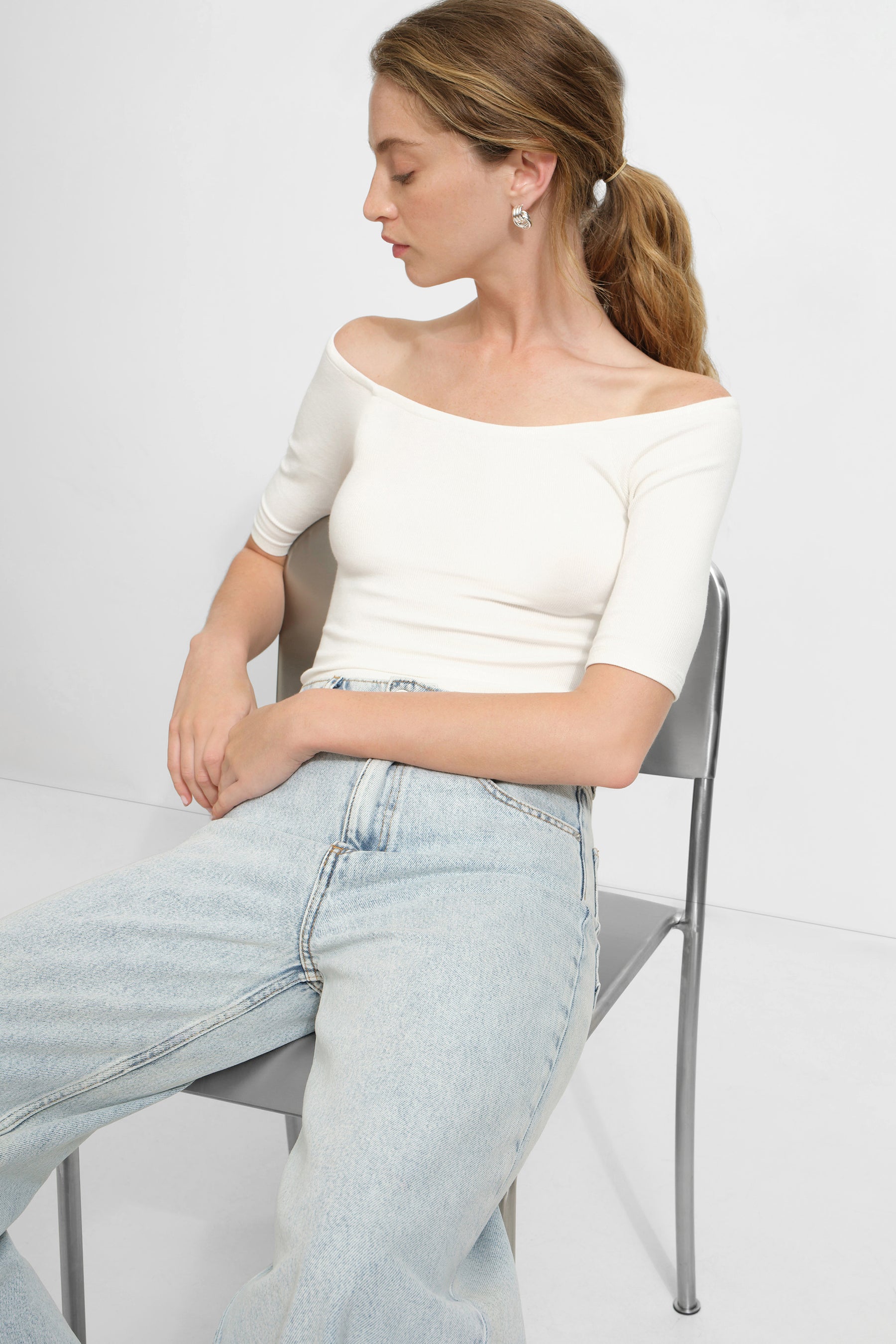 #Off White