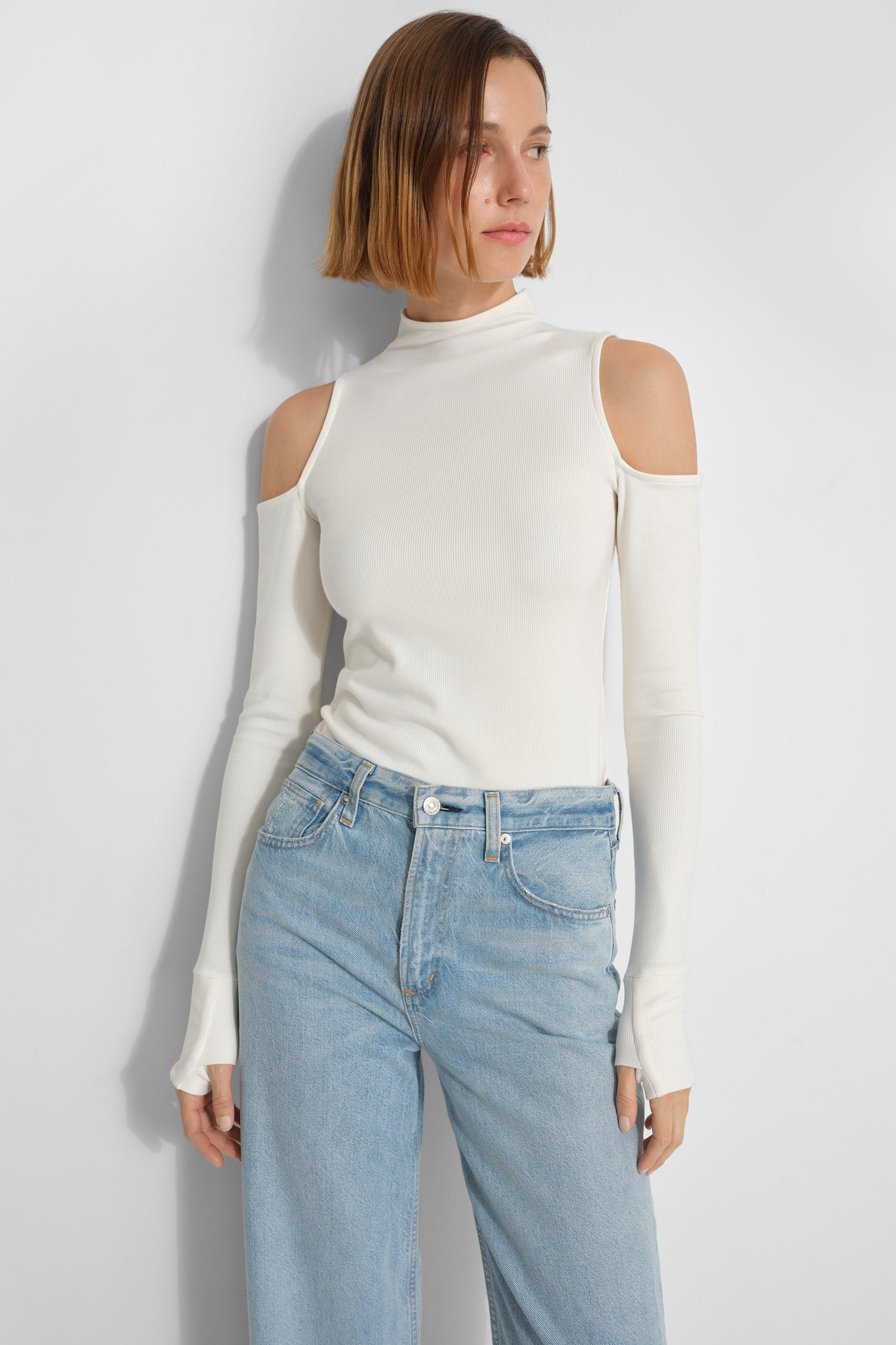 #Off White