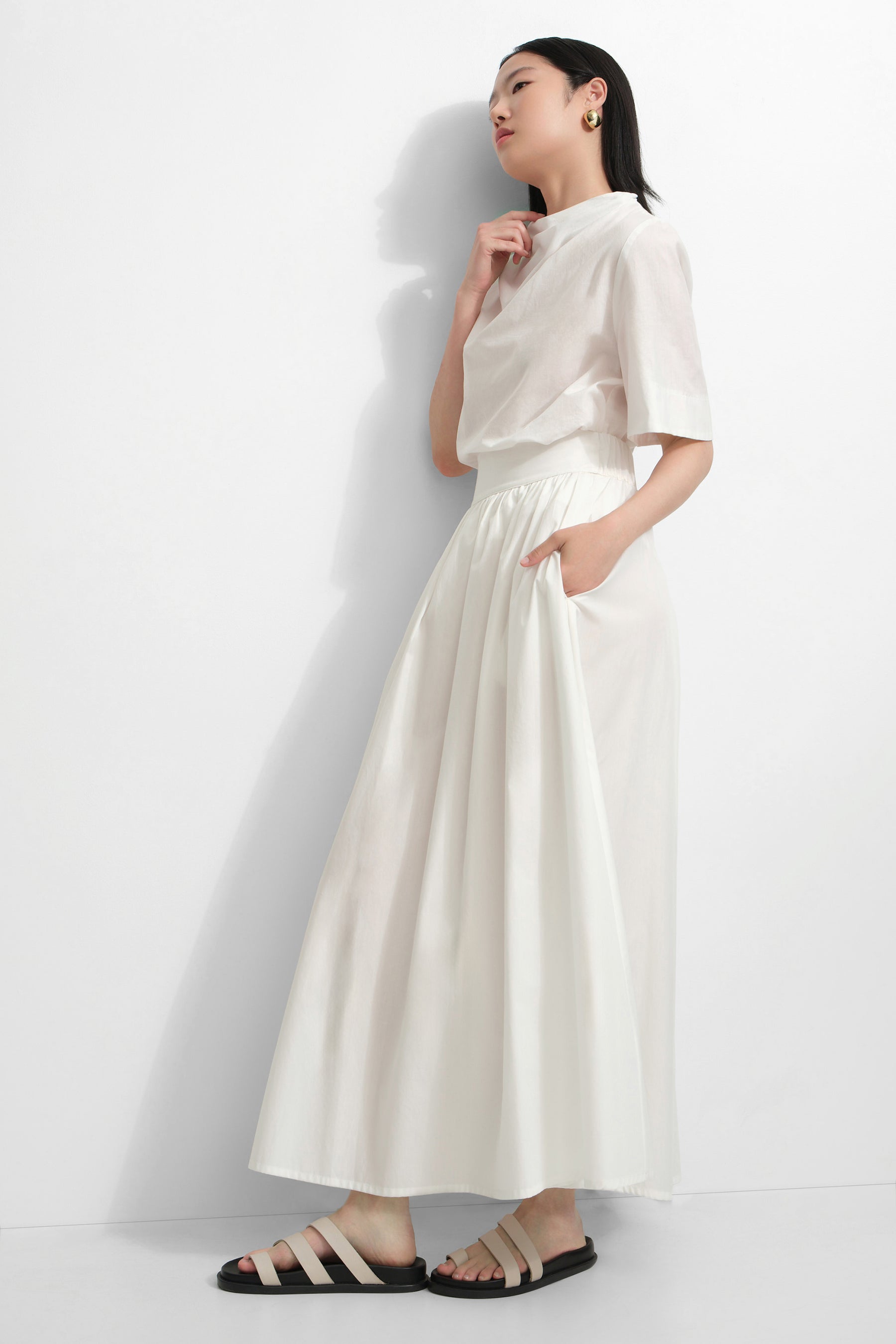 #Off White