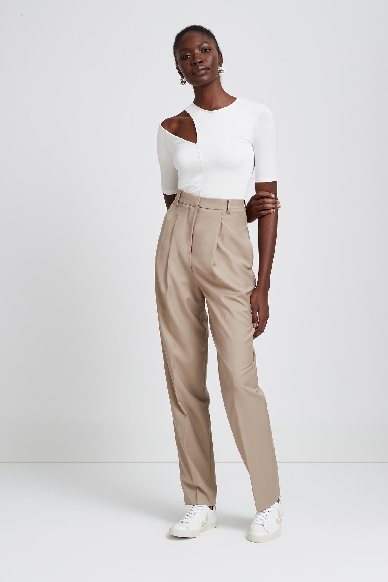 #Off White