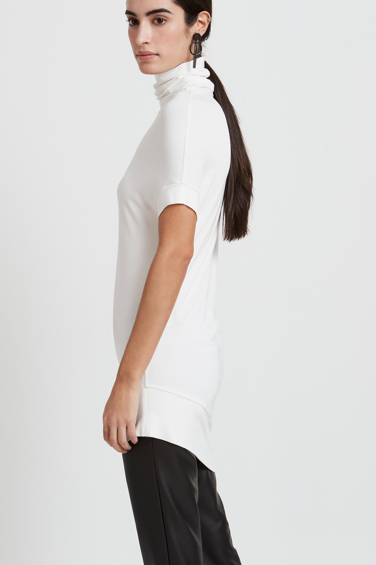 #Off White
