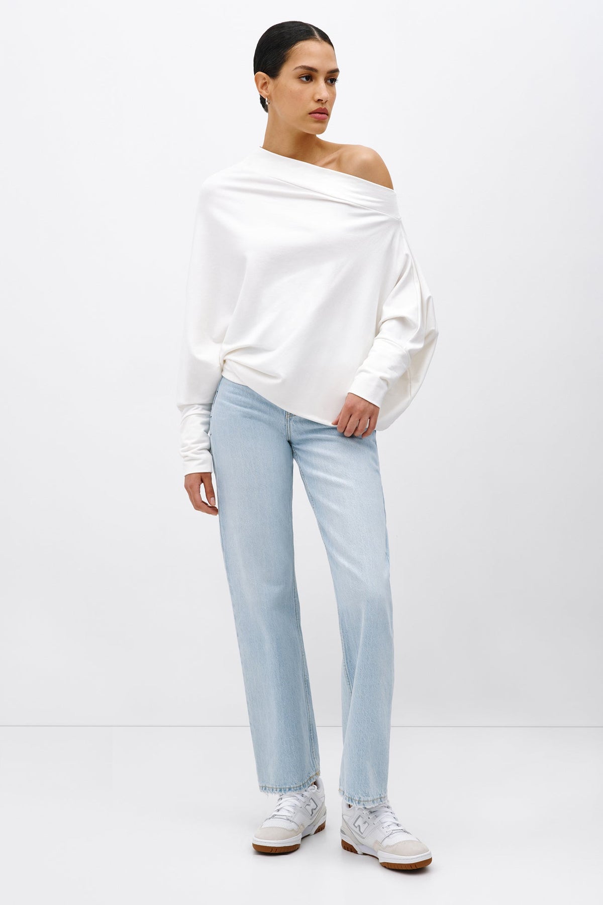 #Off White