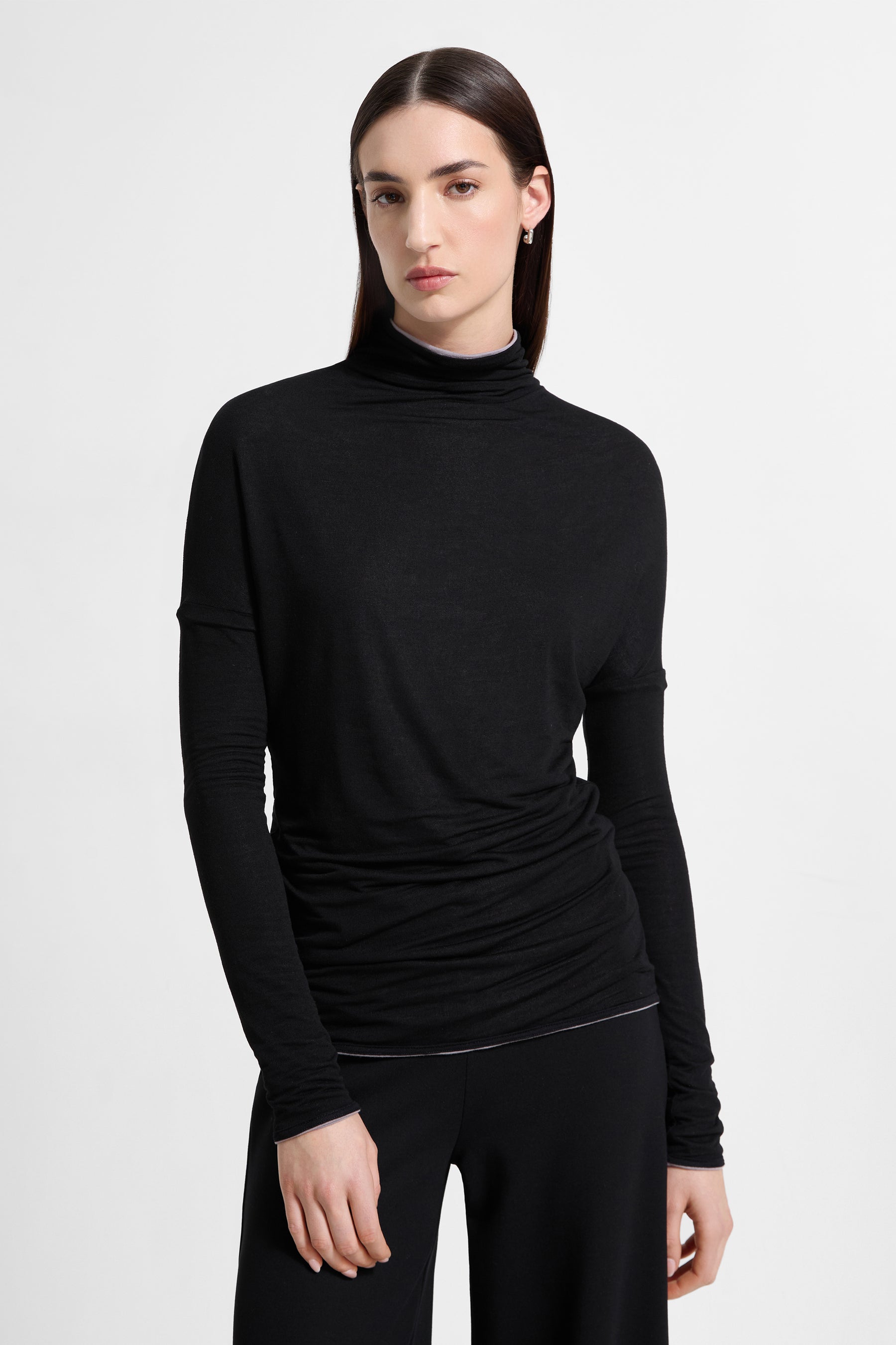 #Black Fog Two-Tone
