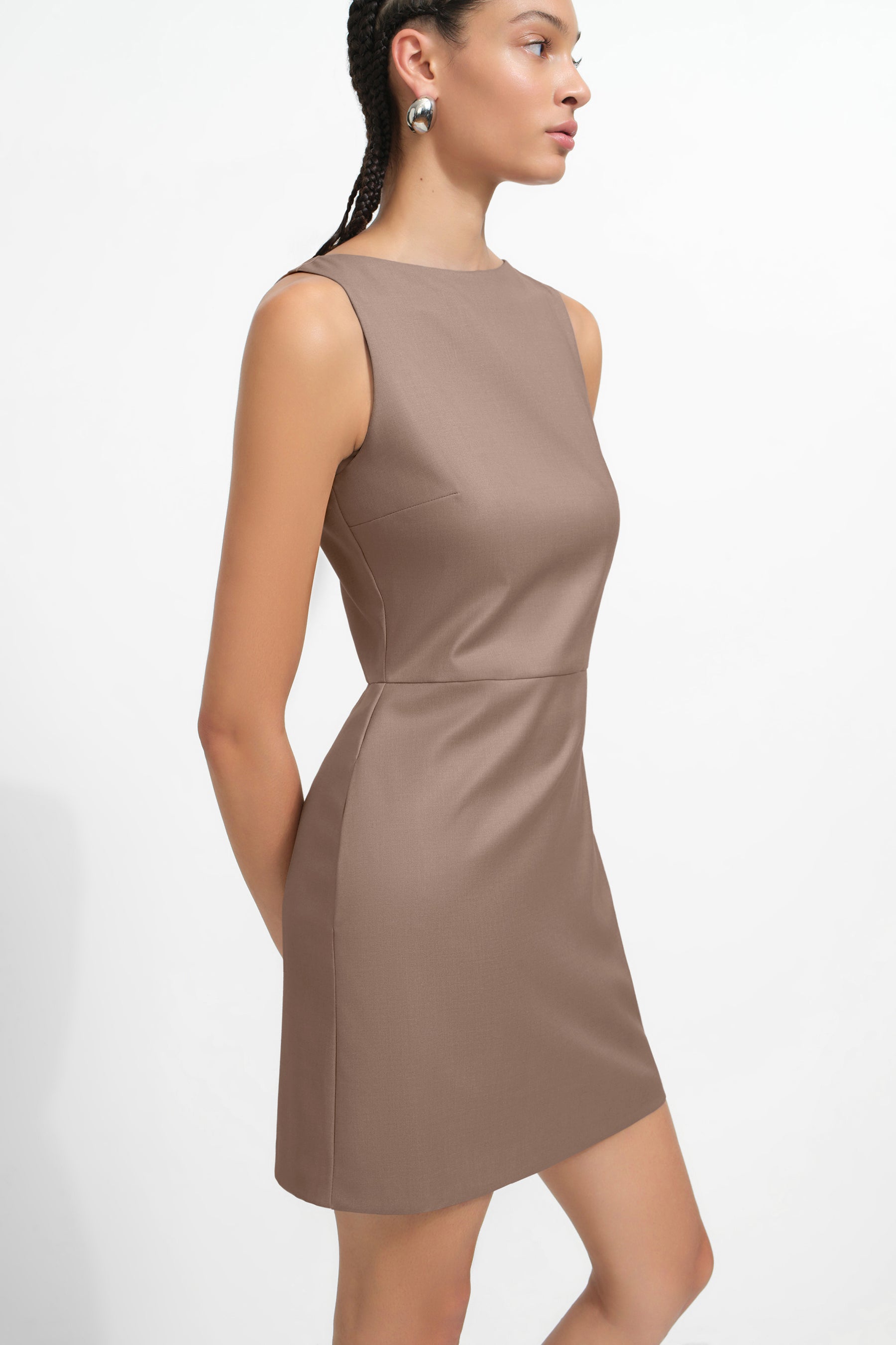 #Taupe