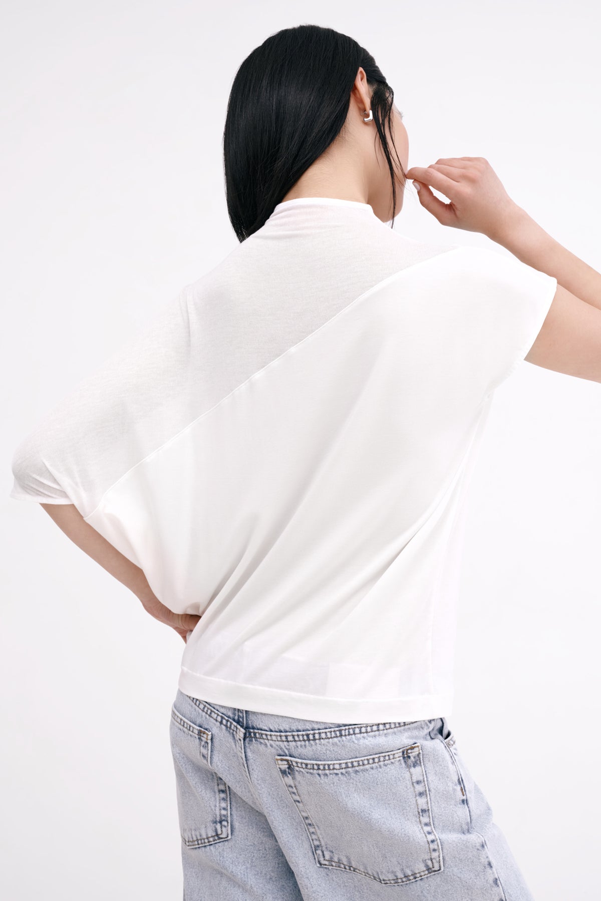 #Off White