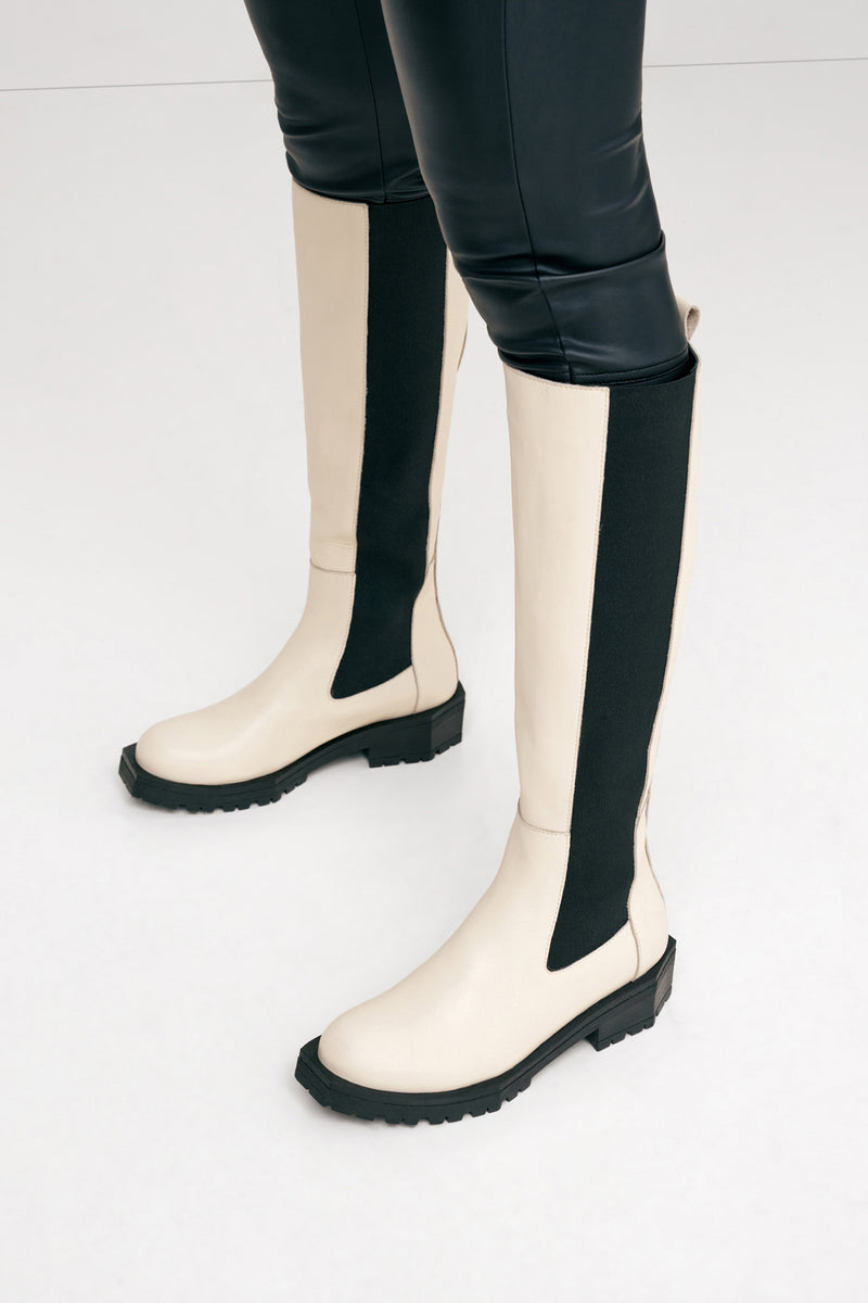 Marcella Carnegie Knee High Boots in Black Women s Size 11 Genuine Italian Leather Fall and Winter Clothing