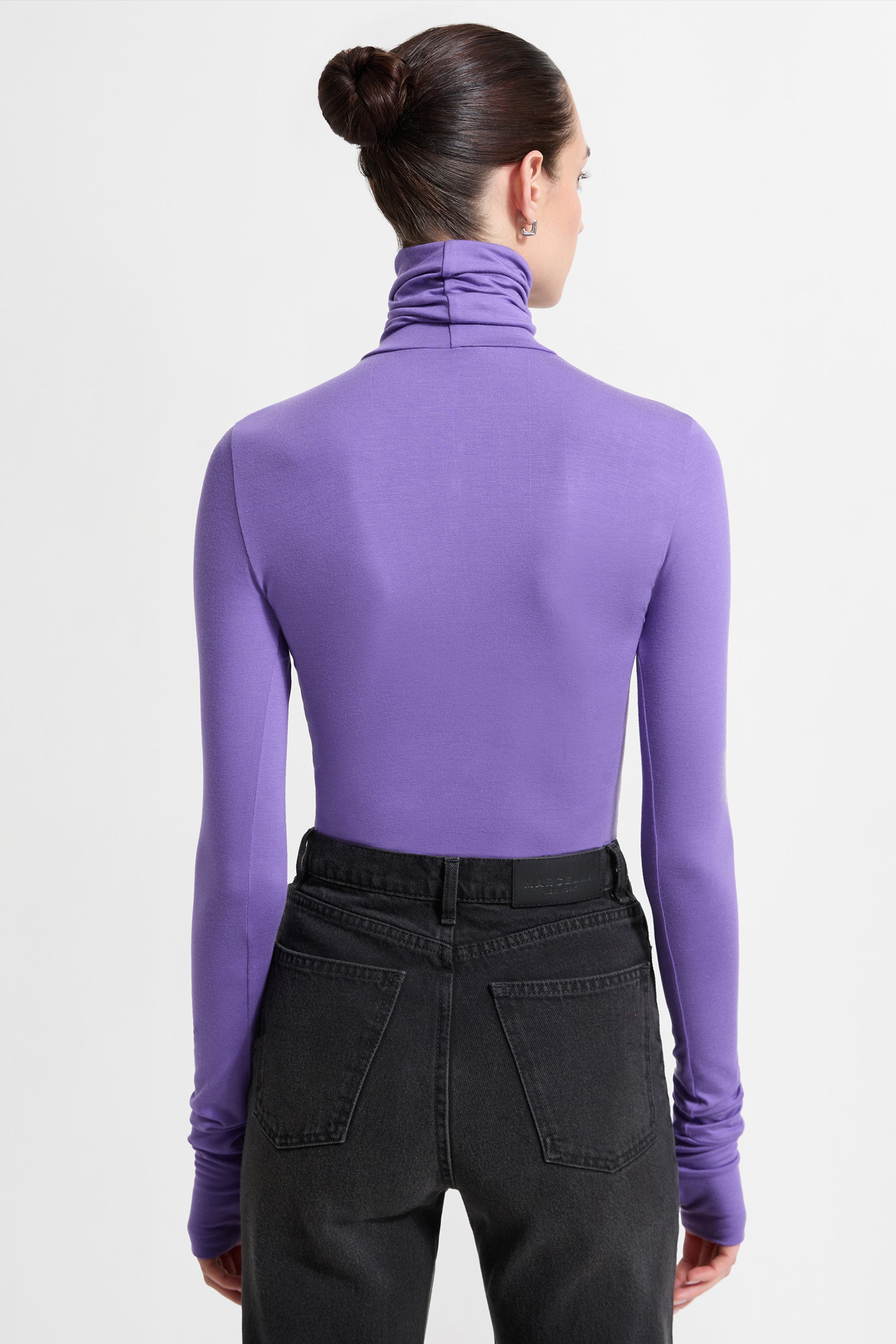 #Violet