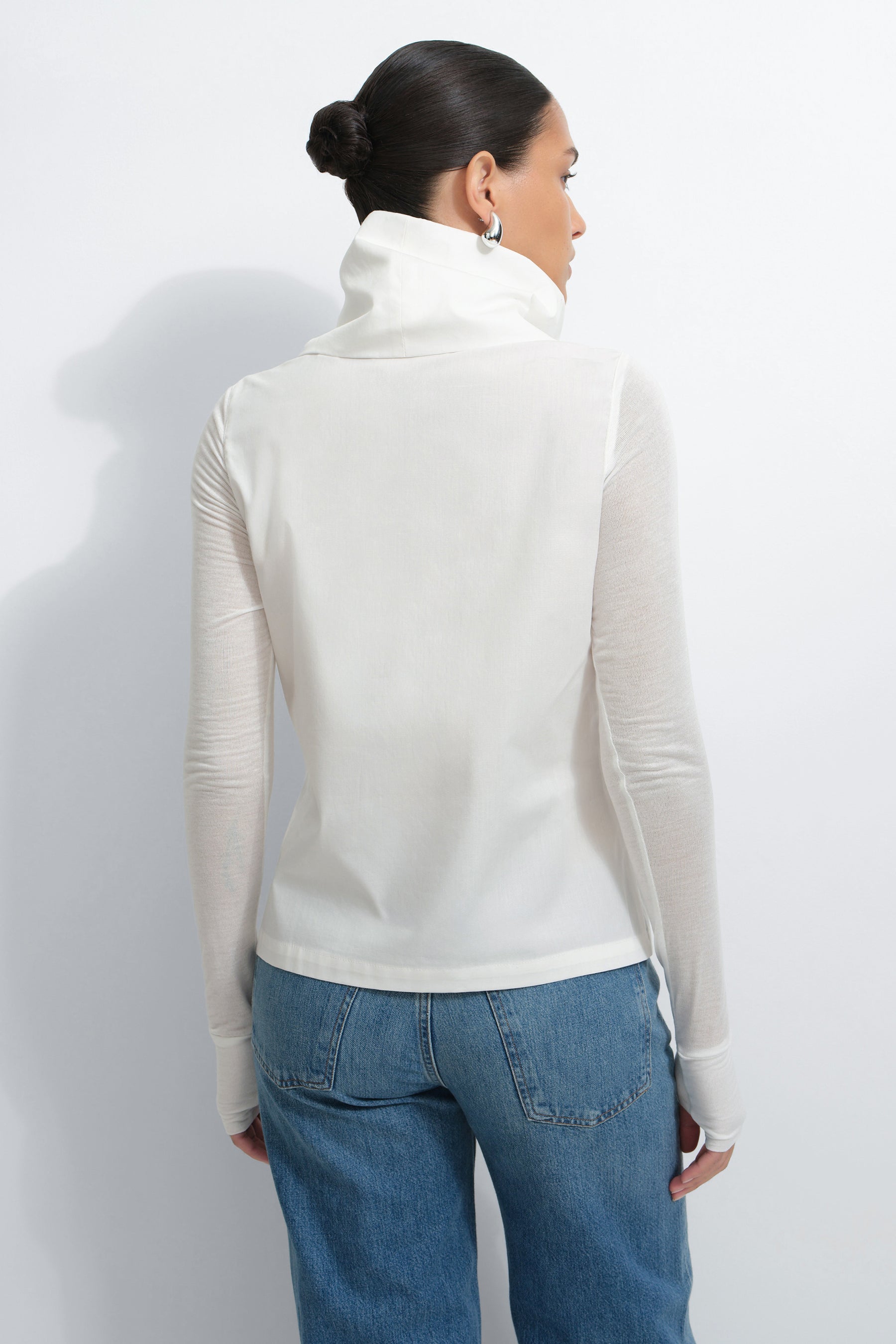 #Off White