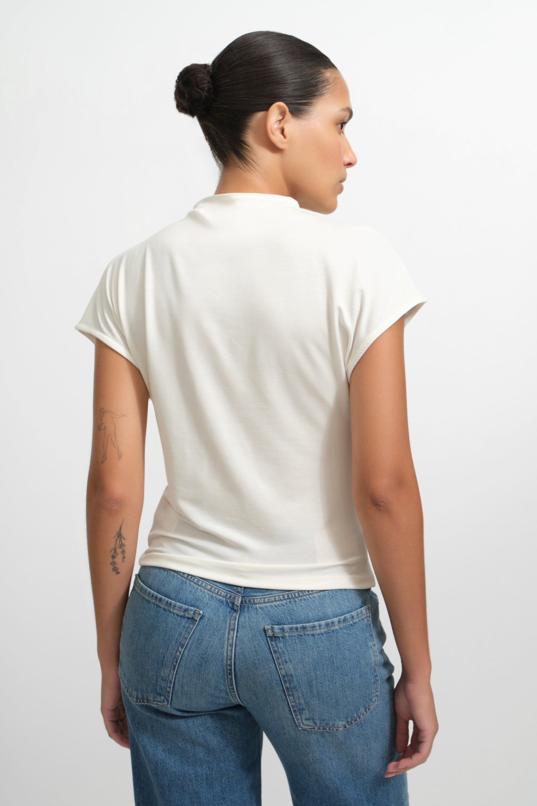 #Off White