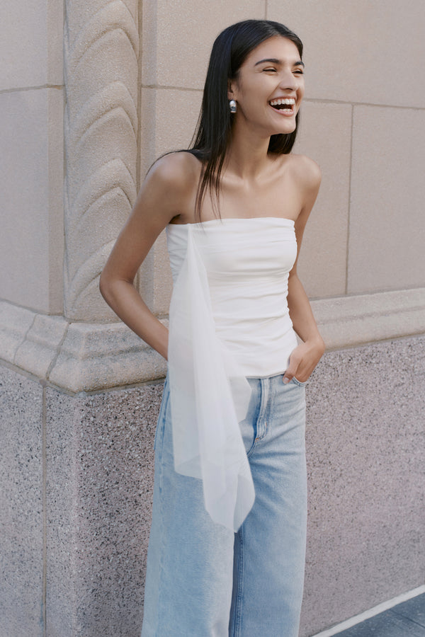 #Off White