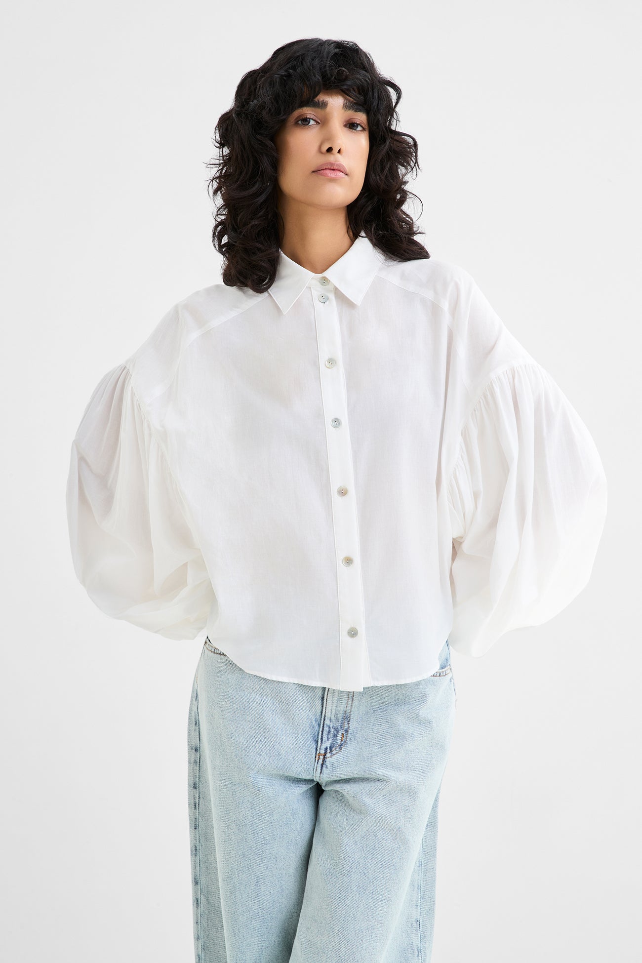 #Off White
