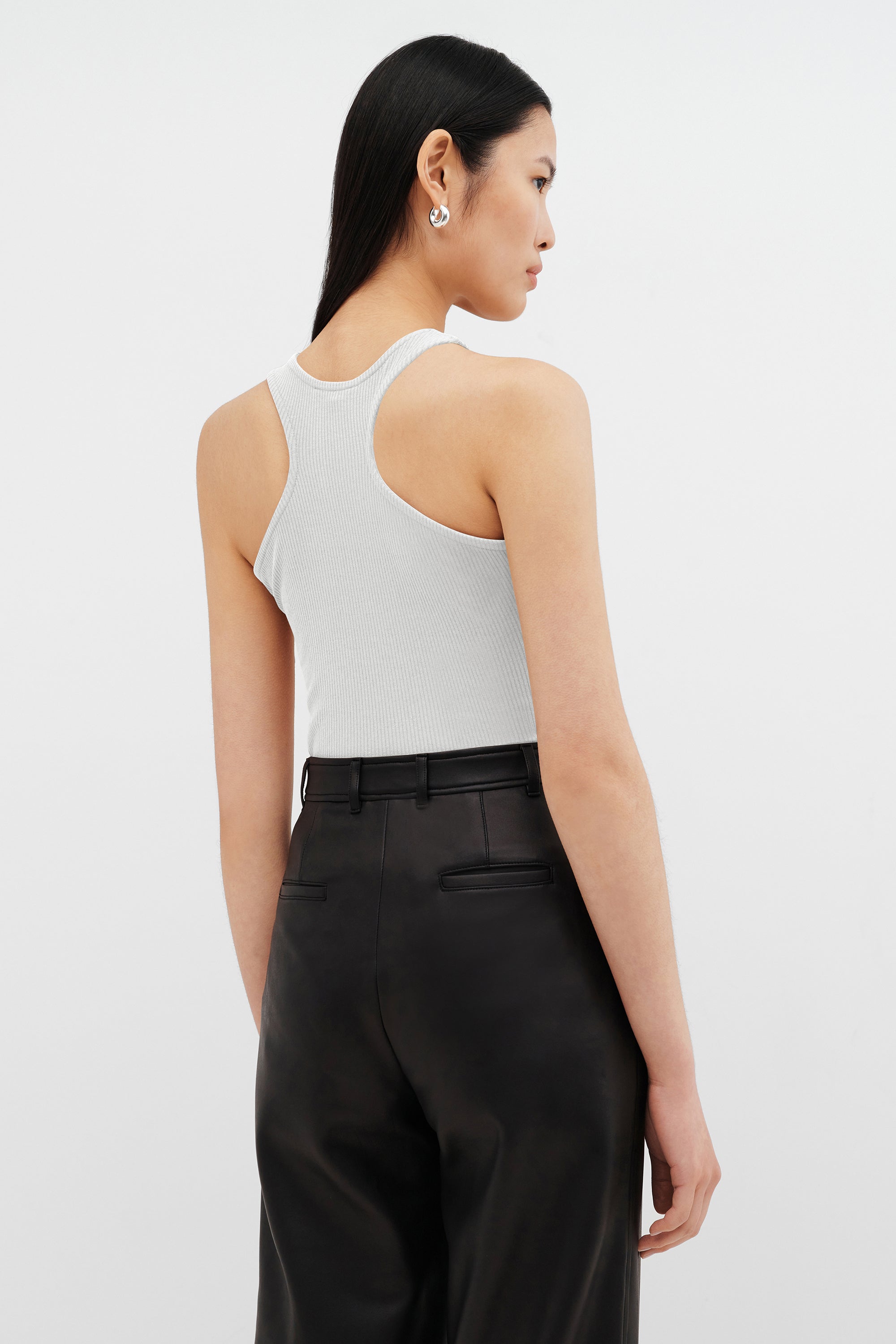 #Off White