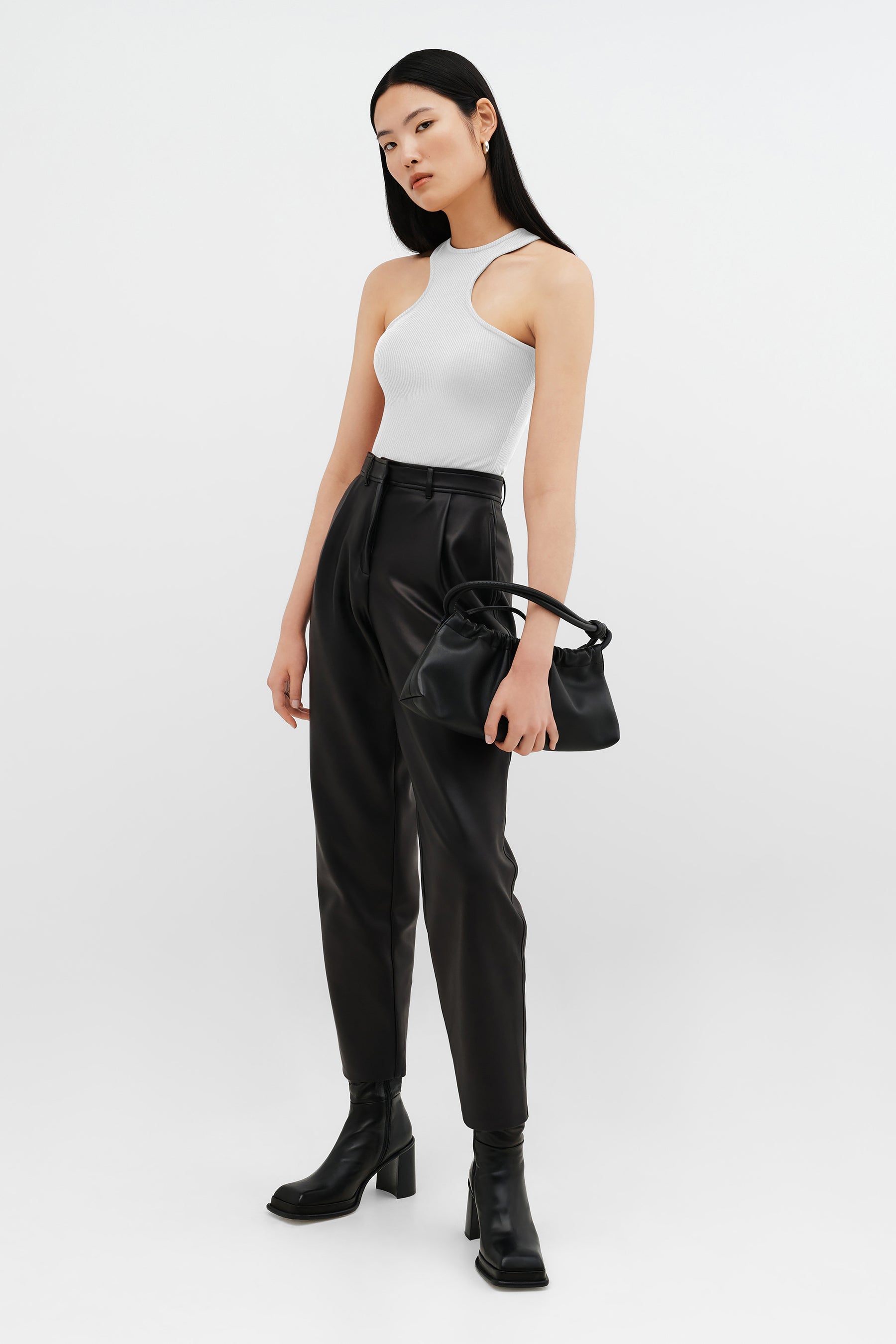 #Off White