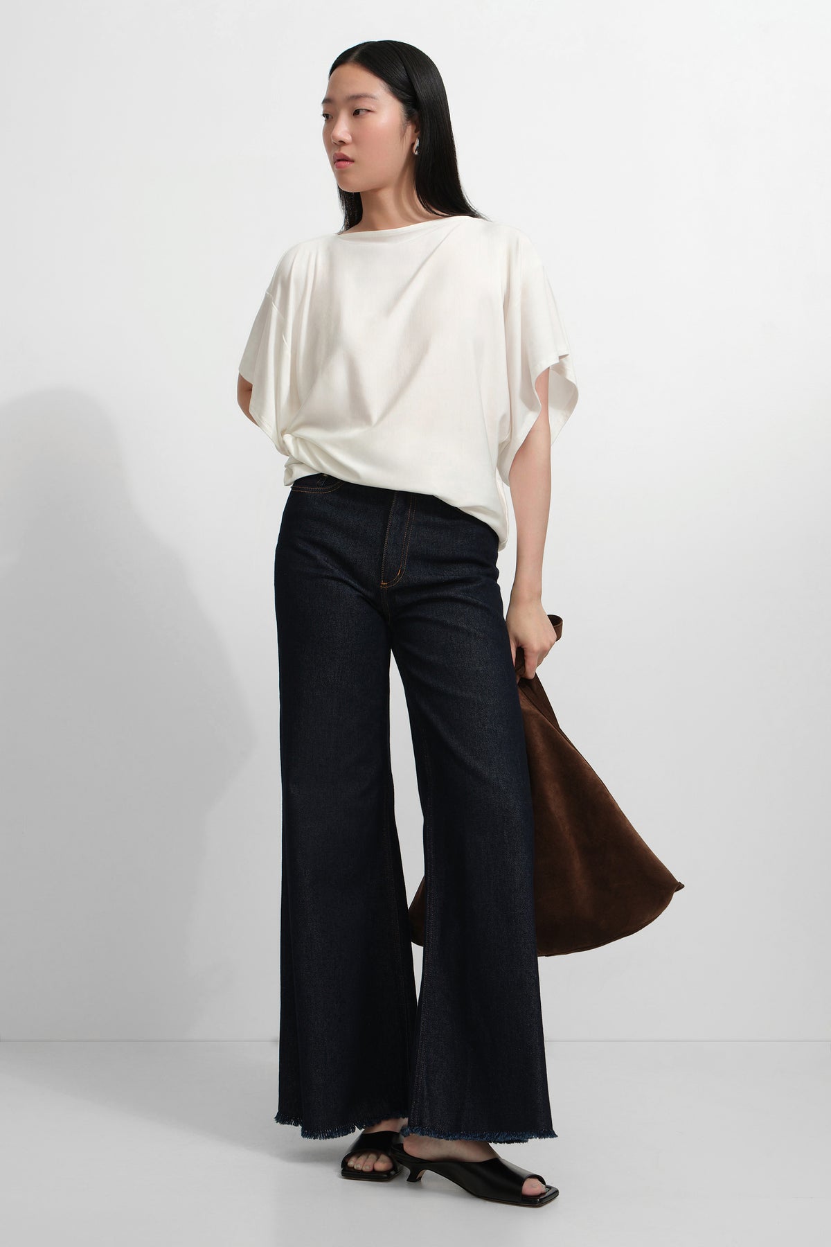 #Off White