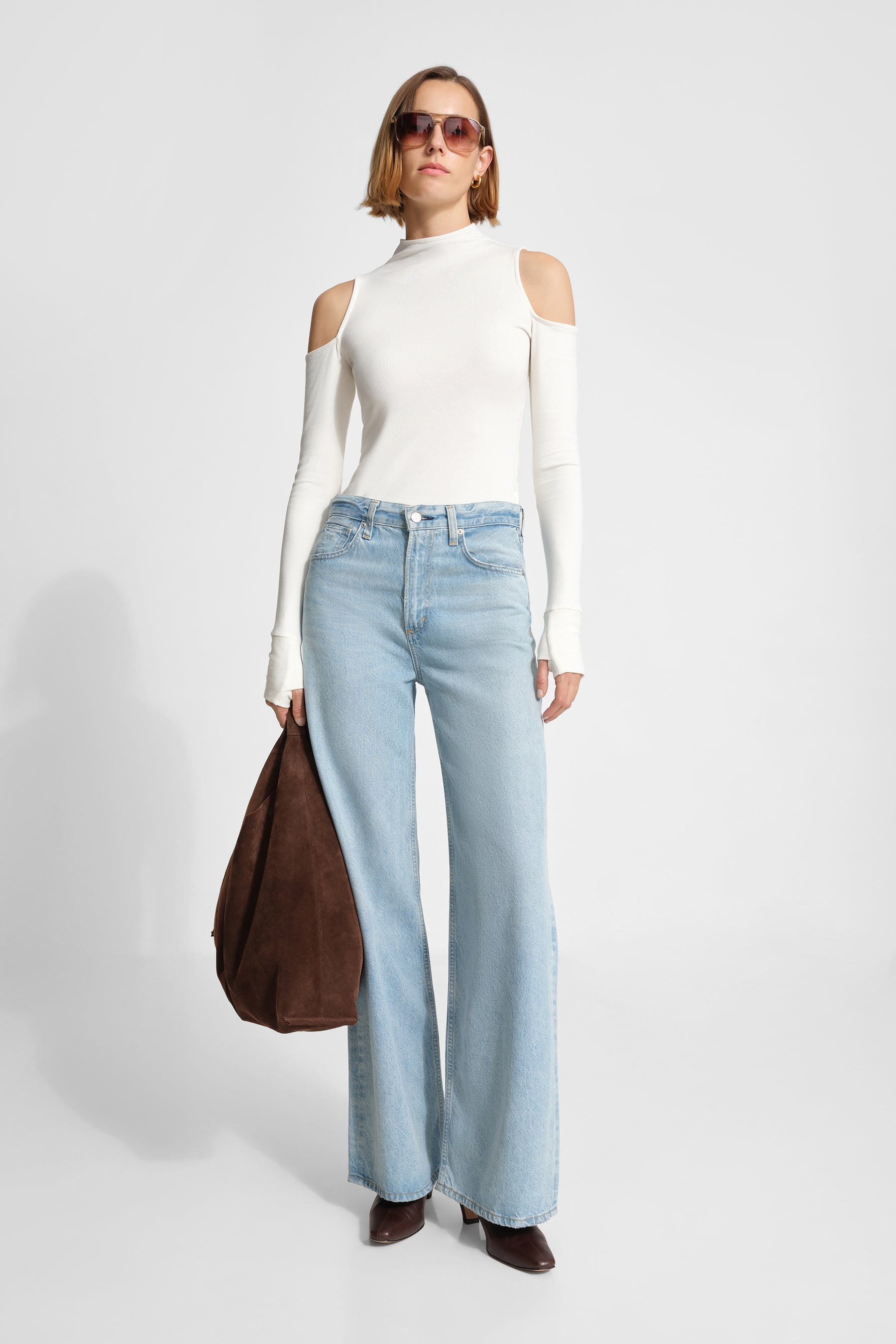 #Off White