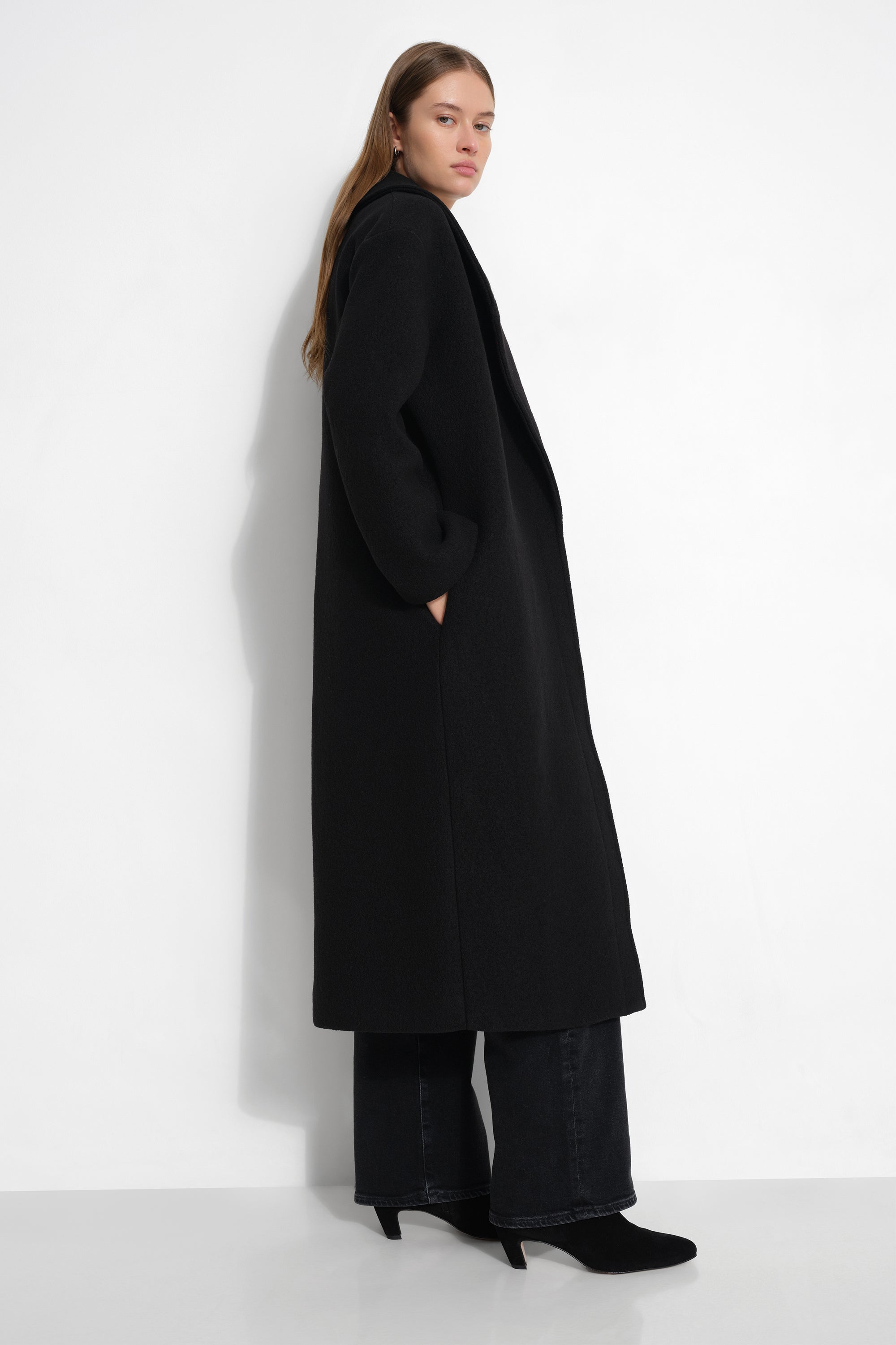 Elizabeth Wool Coat | Black Oversized Italian Wool Trench