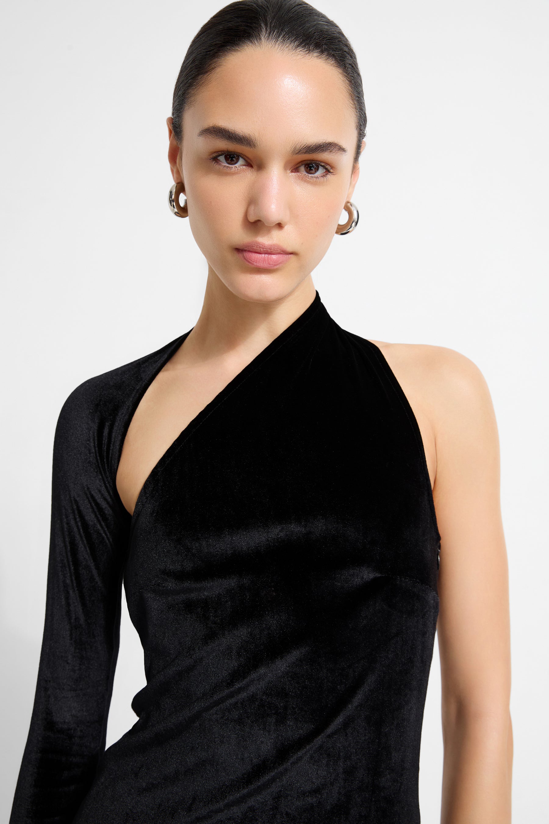 Marcella Women's Manhattan Velvet Slit Gown - Black