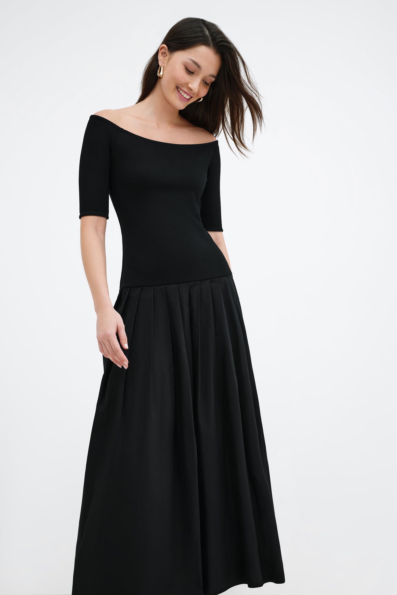 Black Boatneck Half-Sleeve Dress w Full Skirt