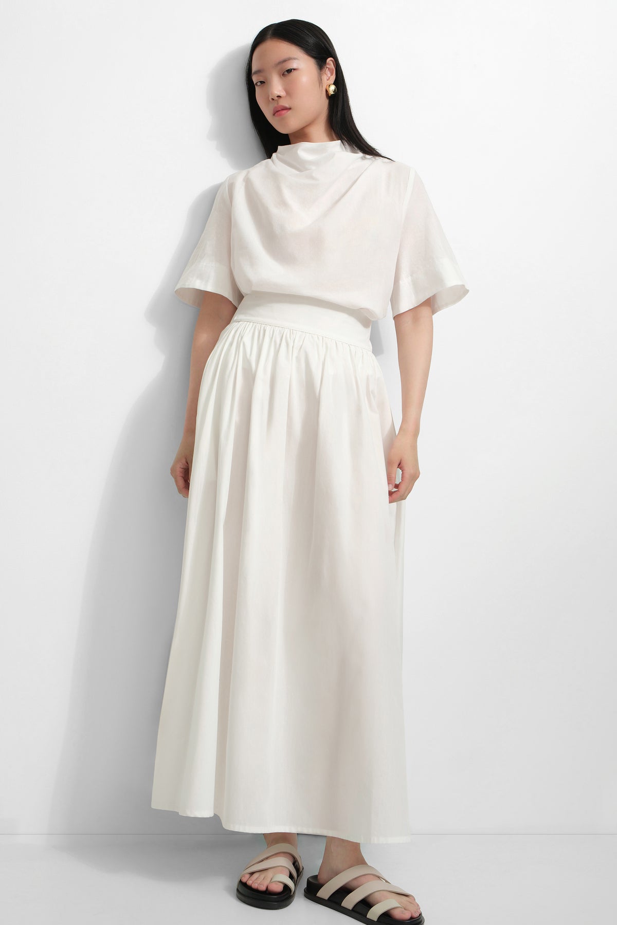 #Off White