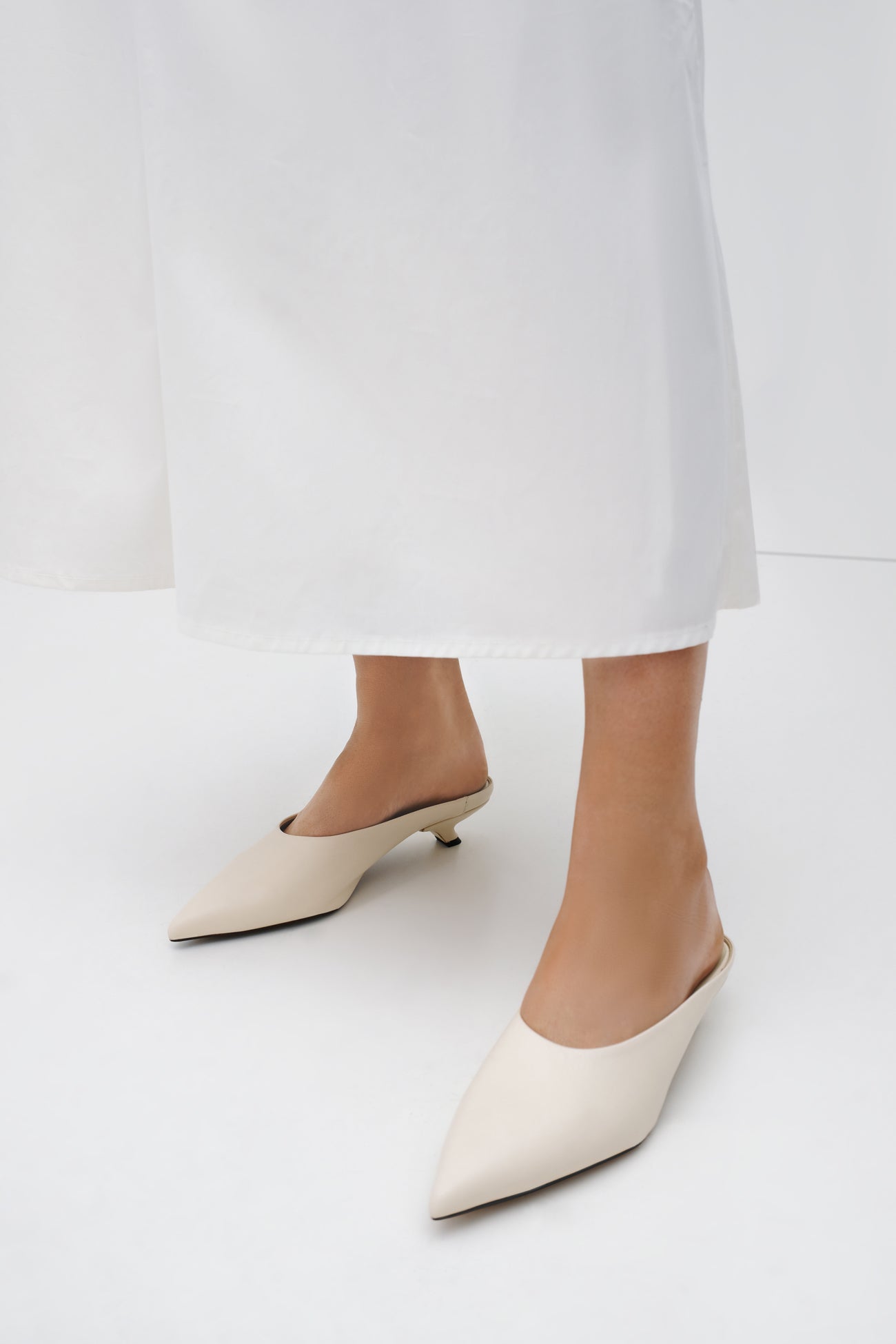 Black Leather Pointed Kitten Heels - Celeste Mules | Marcella
