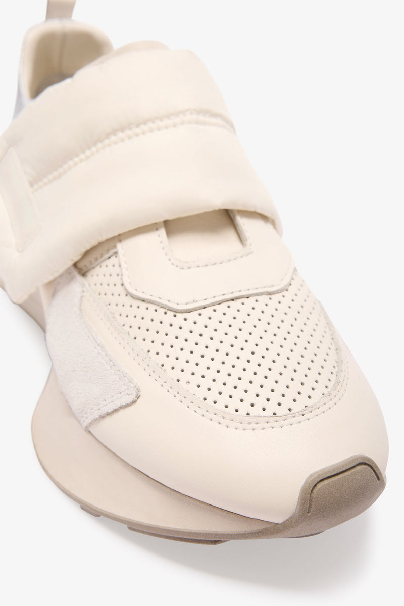 Marley mesh comfort sneaker hotsell