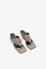 #Taupe