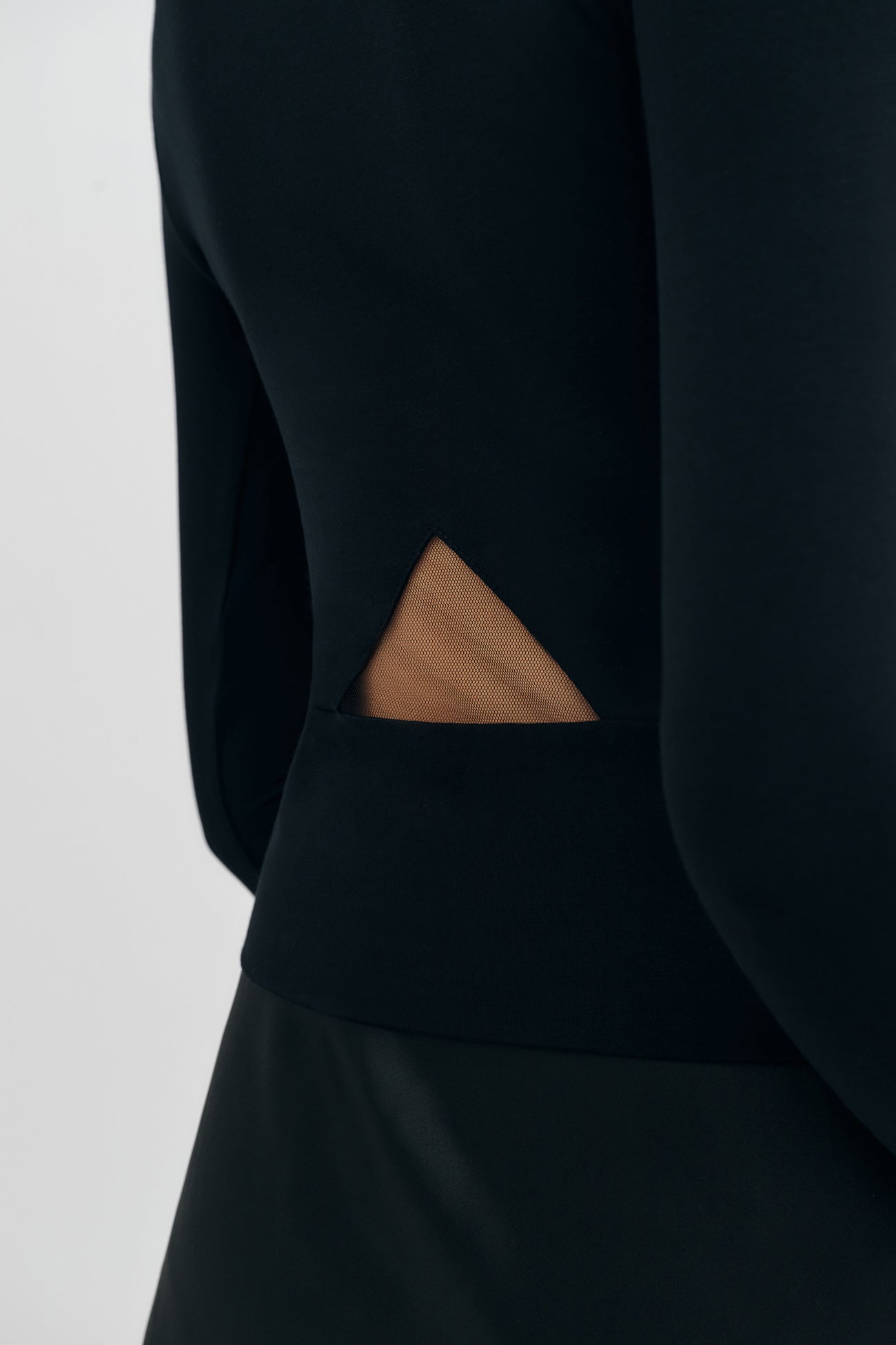 Maru Top | Black Sustainable European Jersey Mesh-Back Top