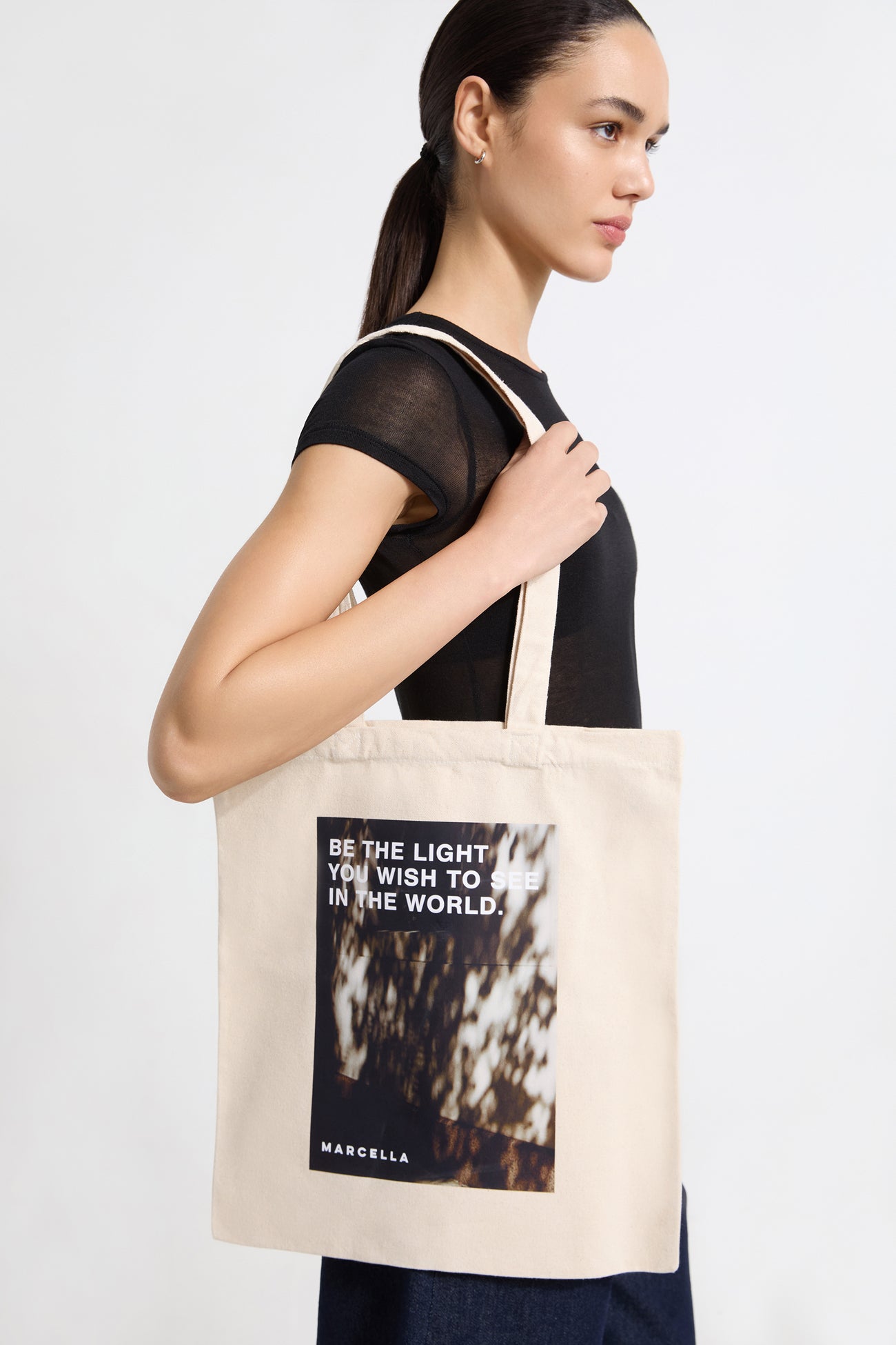 Free Gift — The Light Tote