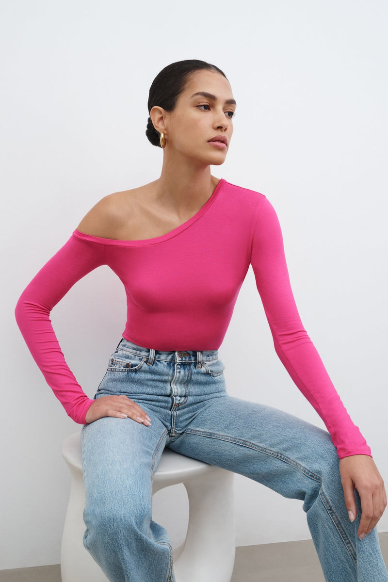 Bershka one deals shoulder top