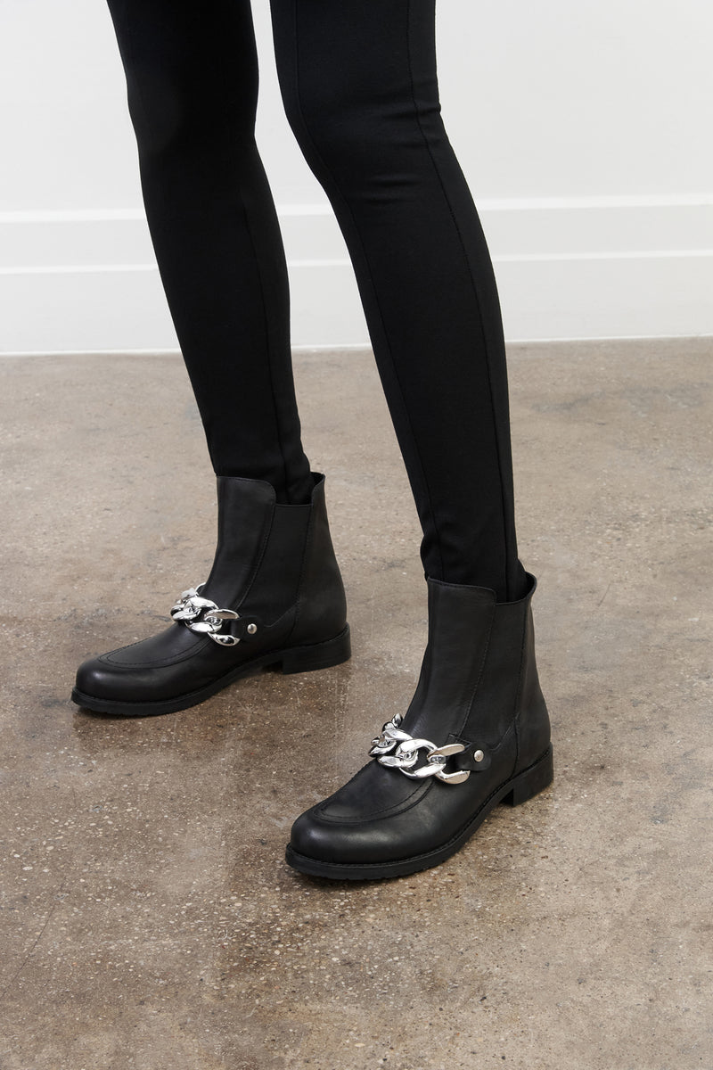 Marcella Cassie Chain Boots in Black Women s Size 6 Genuine Italian Leather Fall and Winter Clothing