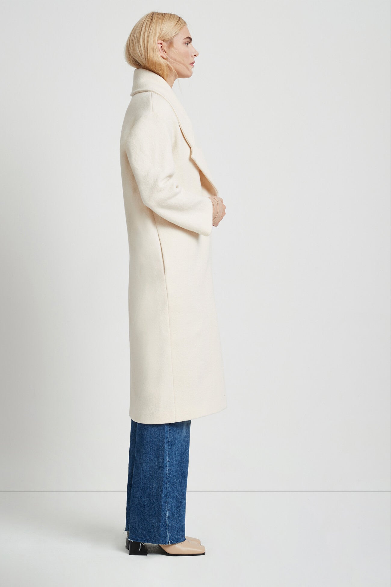 Oversized Women’s Cream Wool Winter Coat | Marcella