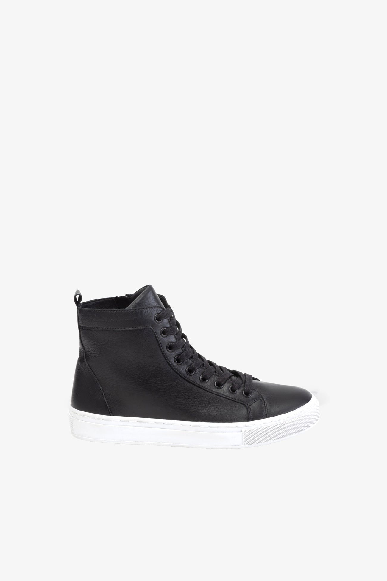 Laced Shoes - Lee Leather High-Top Sneakers | Marcella