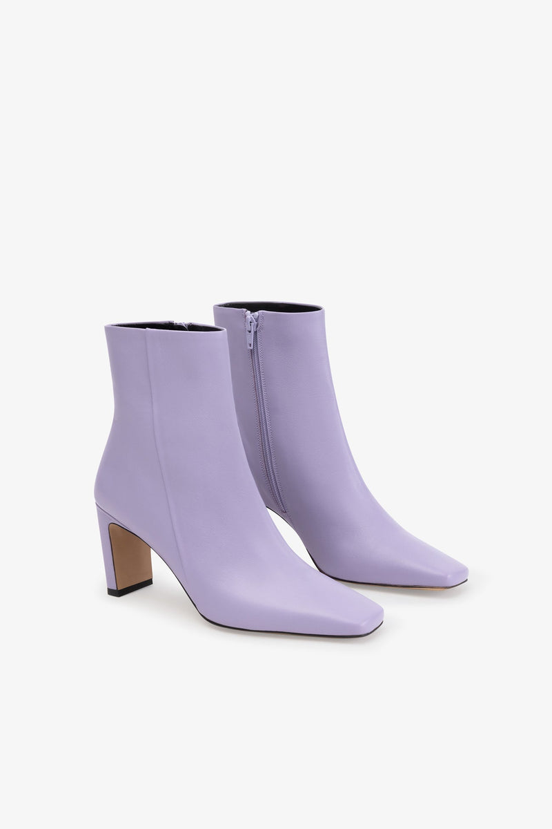 Women's narrow deals ankle boots